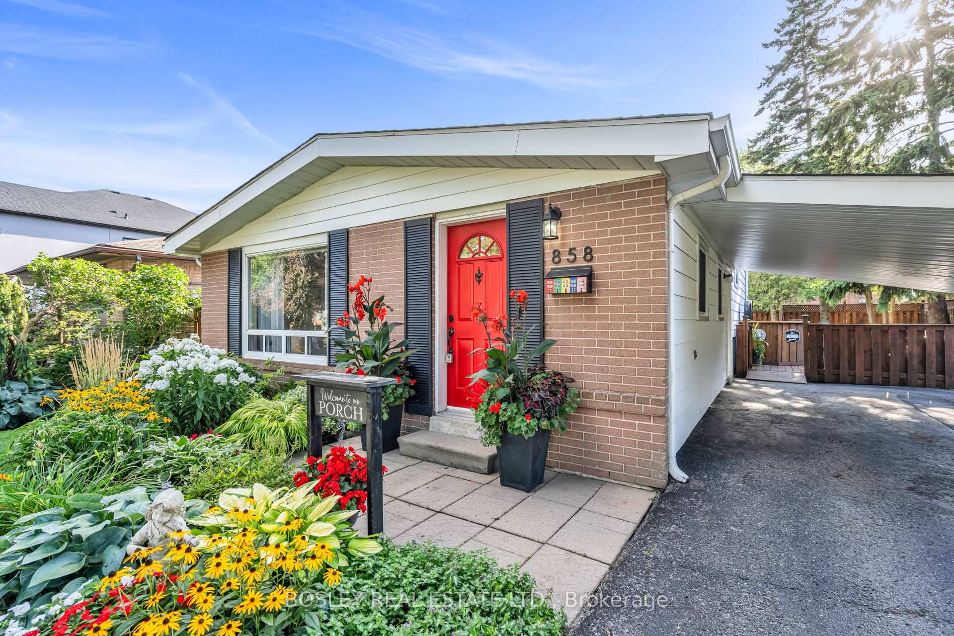 Photo 5 of 858 Modlin Road, Pickering, Bay Ridges — HOMEH