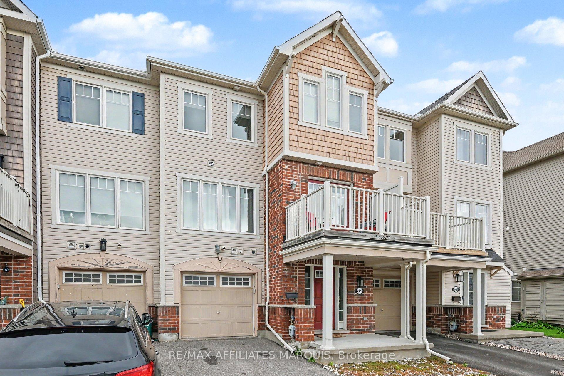 Photo 2 of 2423 Nutgrove Avenue, Ottawa, Barrhaven - Half Moon Bay — HOMEH