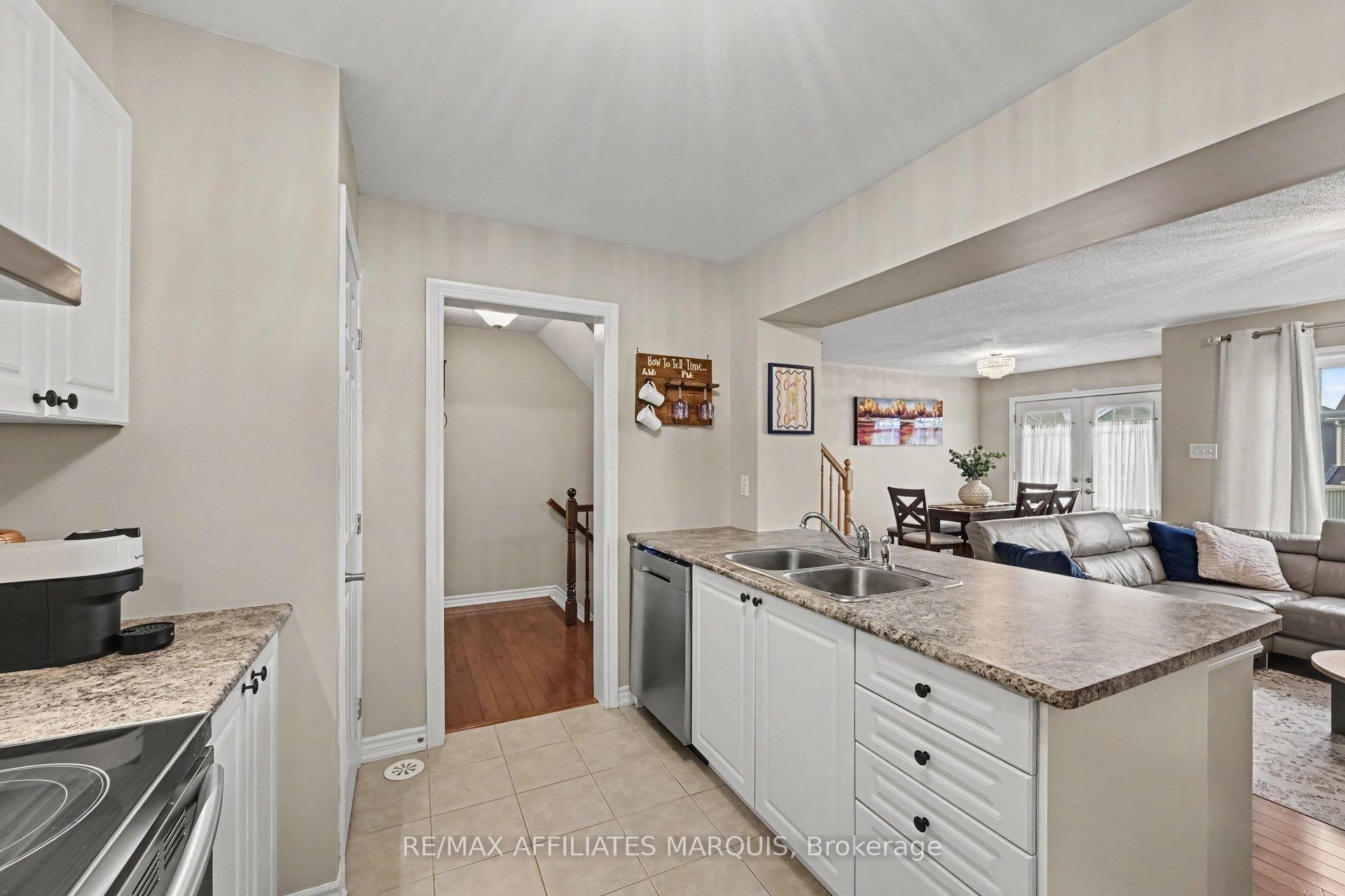 Photo 11 of 2423 Nutgrove Avenue, Ottawa, Barrhaven - Half Moon Bay — HOMEH