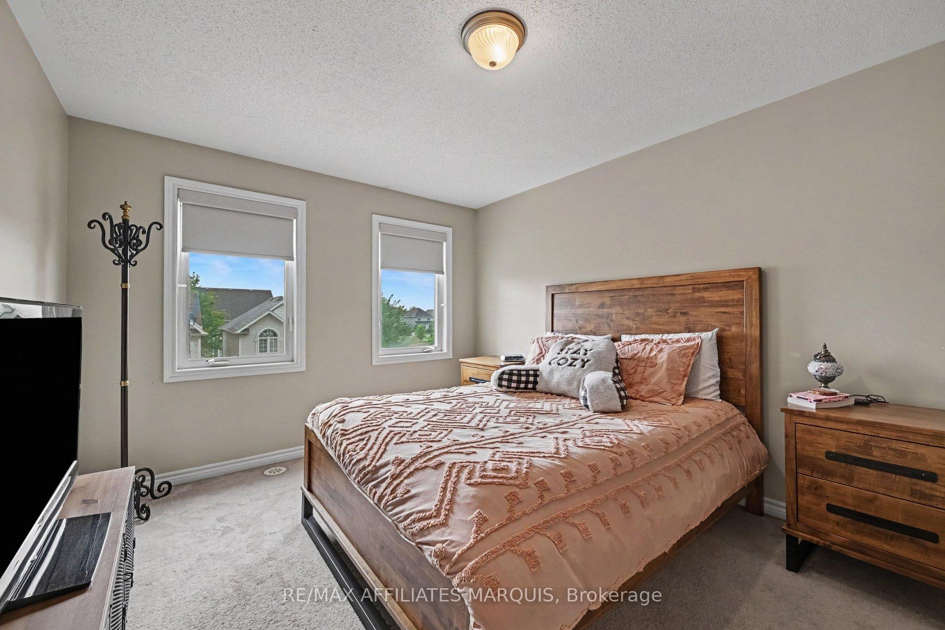 Photo 14 of 2423 Nutgrove Avenue, Ottawa, Barrhaven - Half Moon Bay — HOMEH