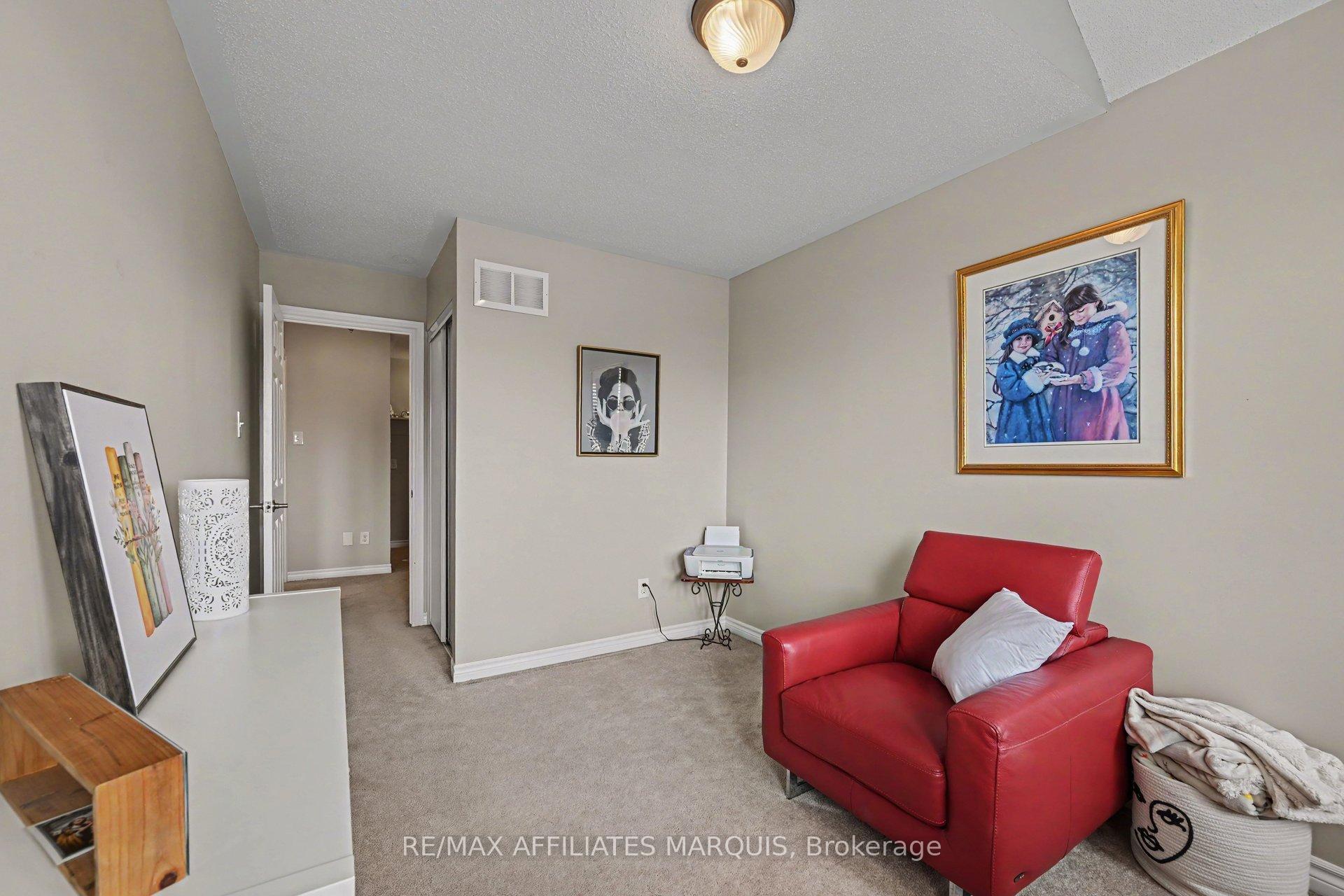Photo 18 of 2423 Nutgrove Avenue, Ottawa, Barrhaven - Half Moon Bay — HOMEH