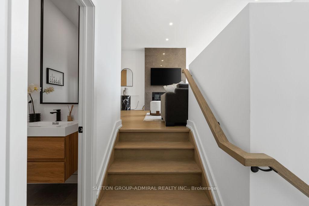 Photo 16 of 80 Bude Street, Toronto, Oakwood Village — HOMEH