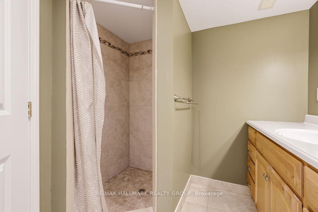 Photo 41 of 94 Marlborough Avenue, Ottawa, Sandy Hill — HOMEH
