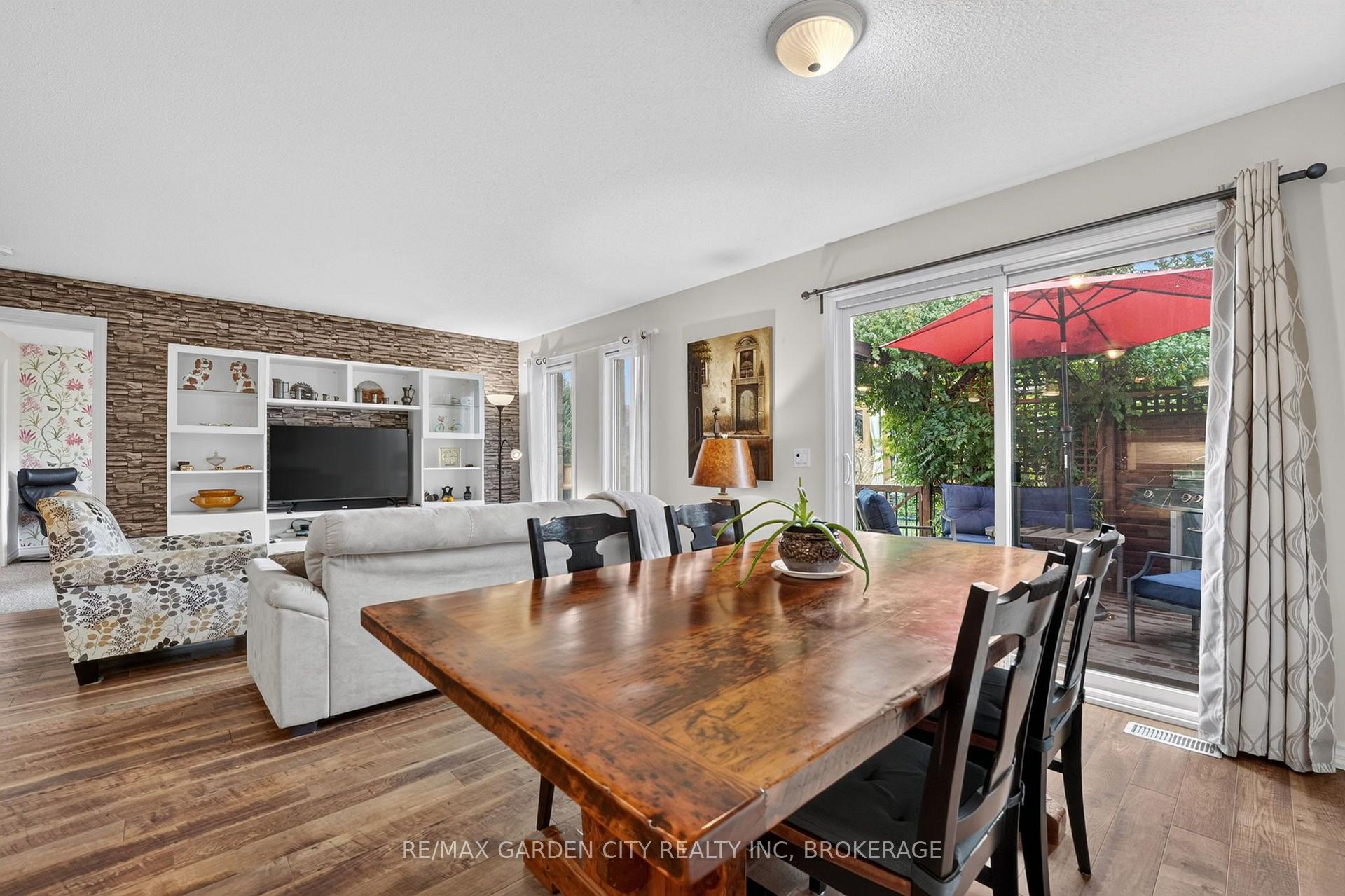 Photo 15 of 3973 Sunset Lane, Lincoln, Lincoln-Jordan/Vineland — HOMEH