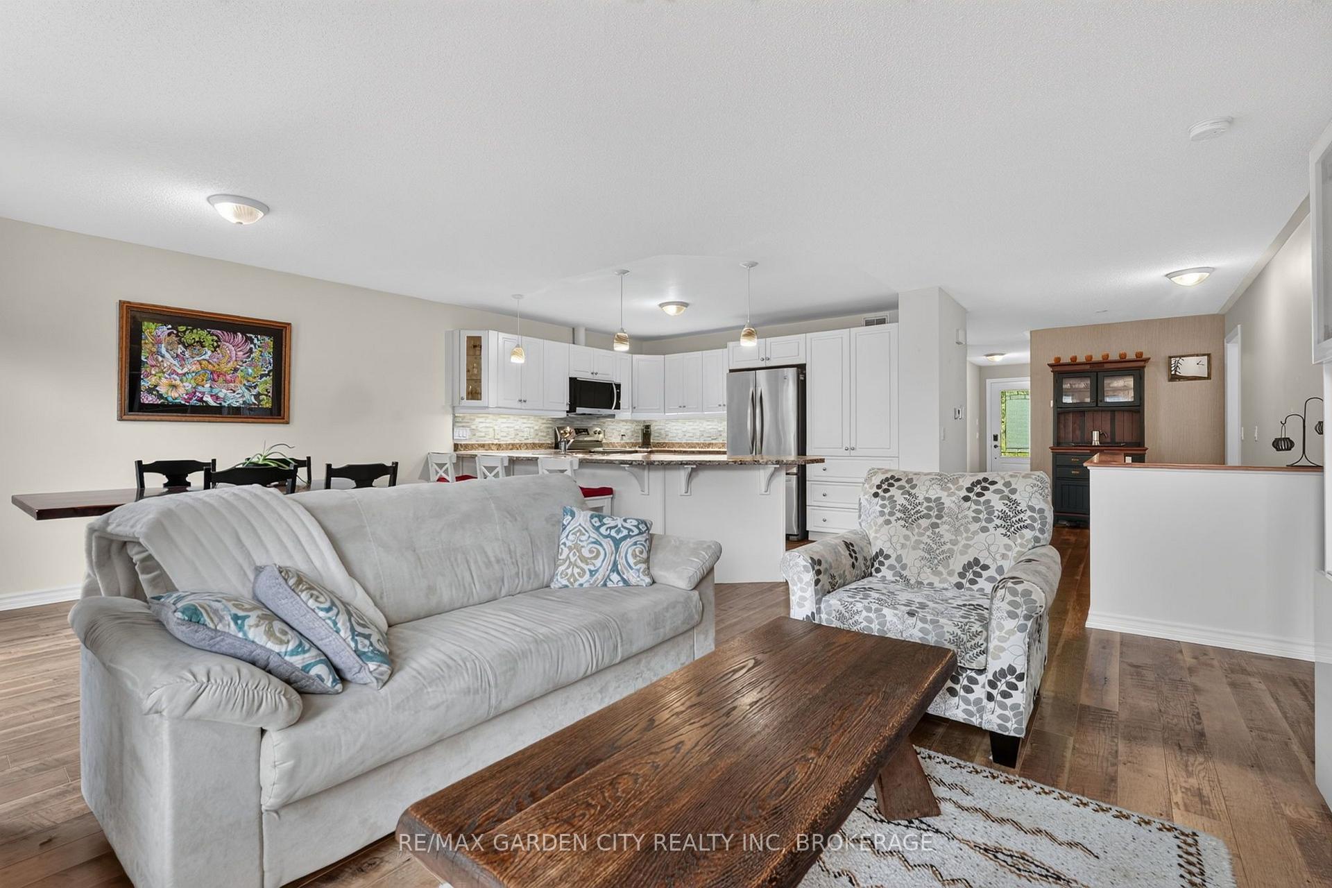 Photo 25 of 3973 Sunset Lane, Lincoln, Lincoln-Jordan/Vineland — HOMEH