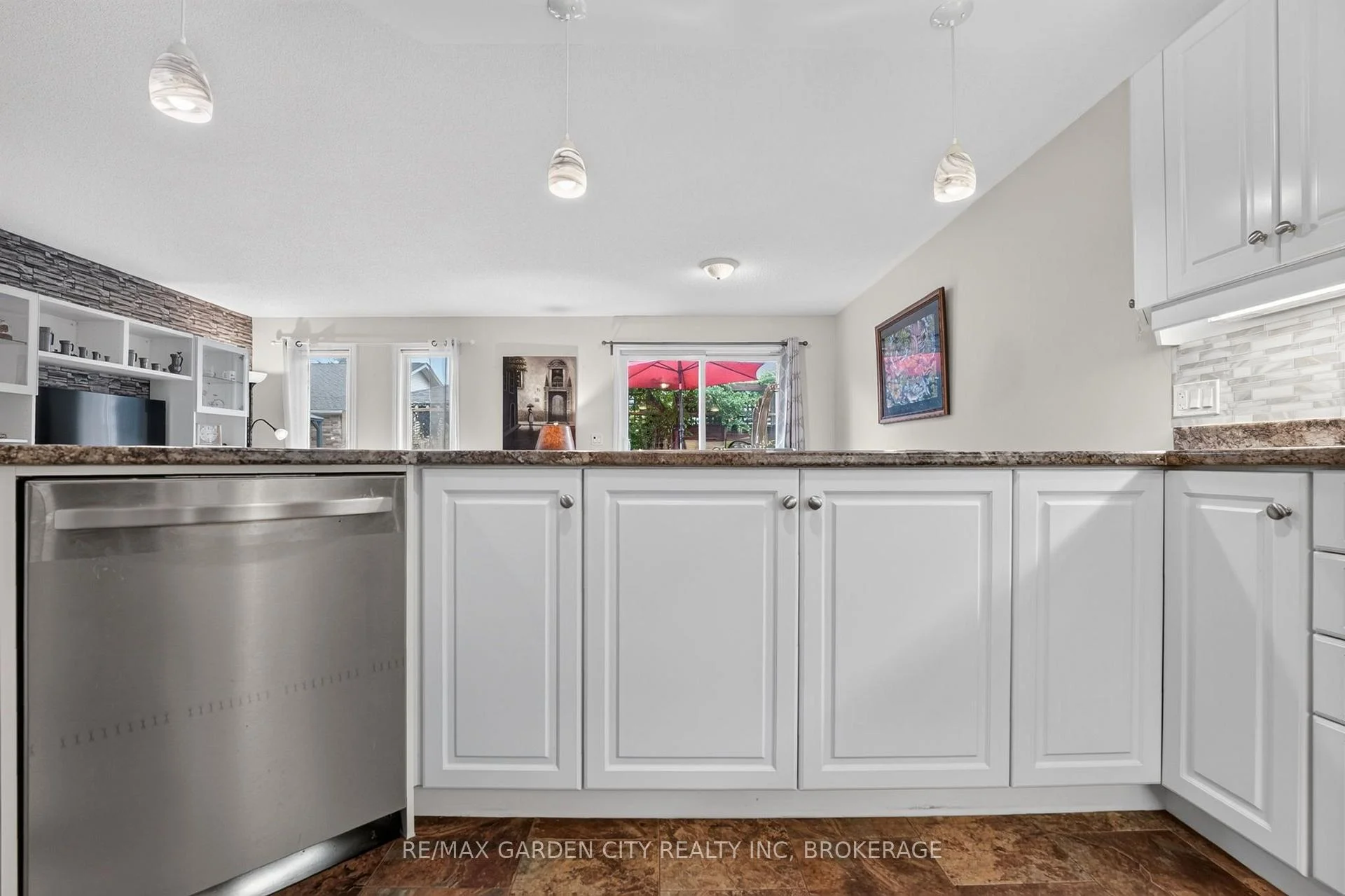Photo 12 of 3973 Sunset Lane, Lincoln, Lincoln-Jordan/Vineland — HOMEH