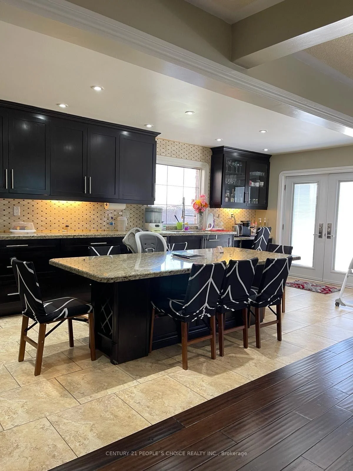 Photo 5 of 57 Fallstar Crescent, Brampton, Fletcher's Meadow — HOMEH
