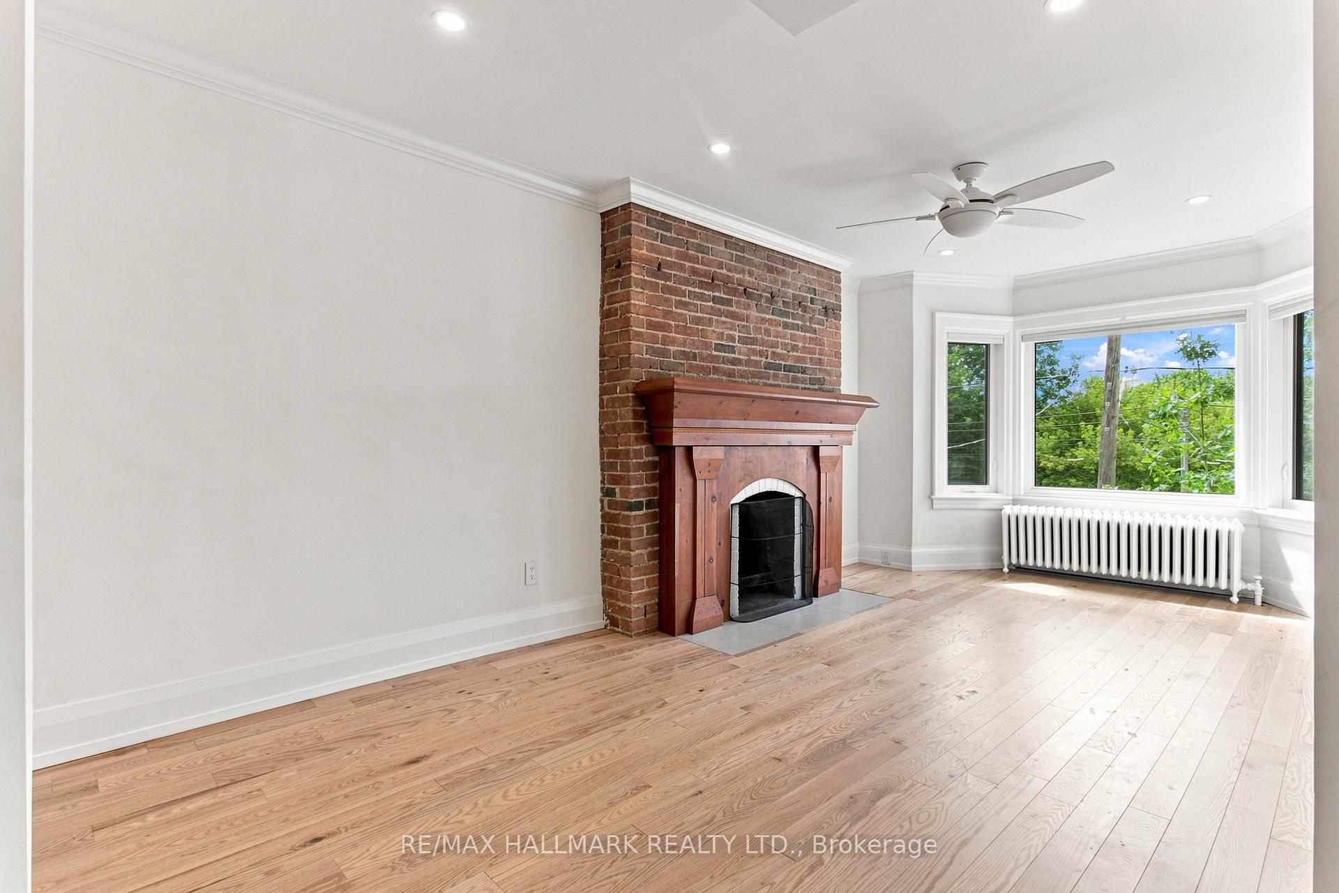 Photo 2 of Unit Upper, 553 Broadview Avenue, Toronto, North Riverdale — HOMEH
