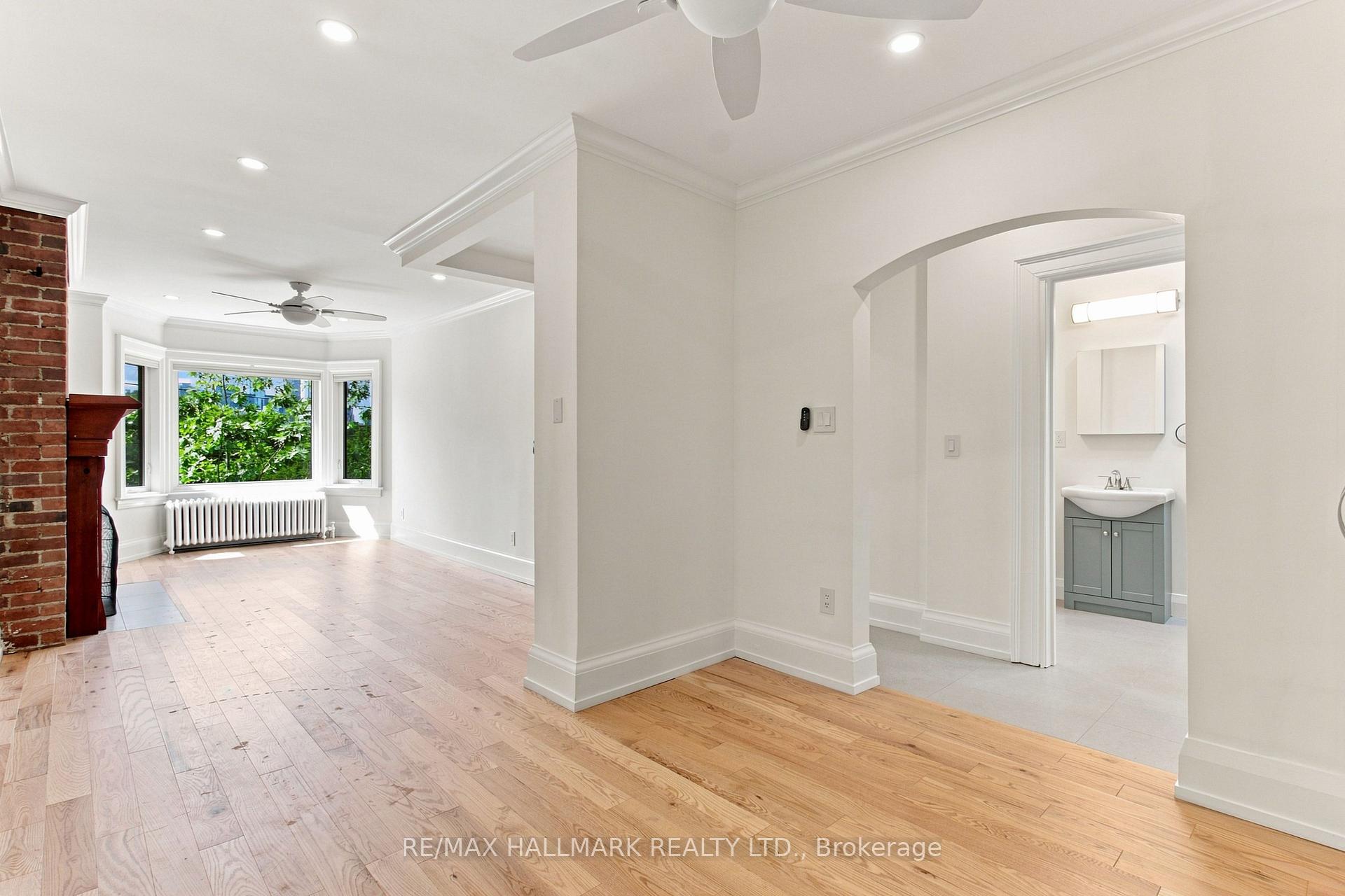 Photo 15 of Unit Upper, 553 Broadview Avenue, Toronto, North Riverdale — HOMEH