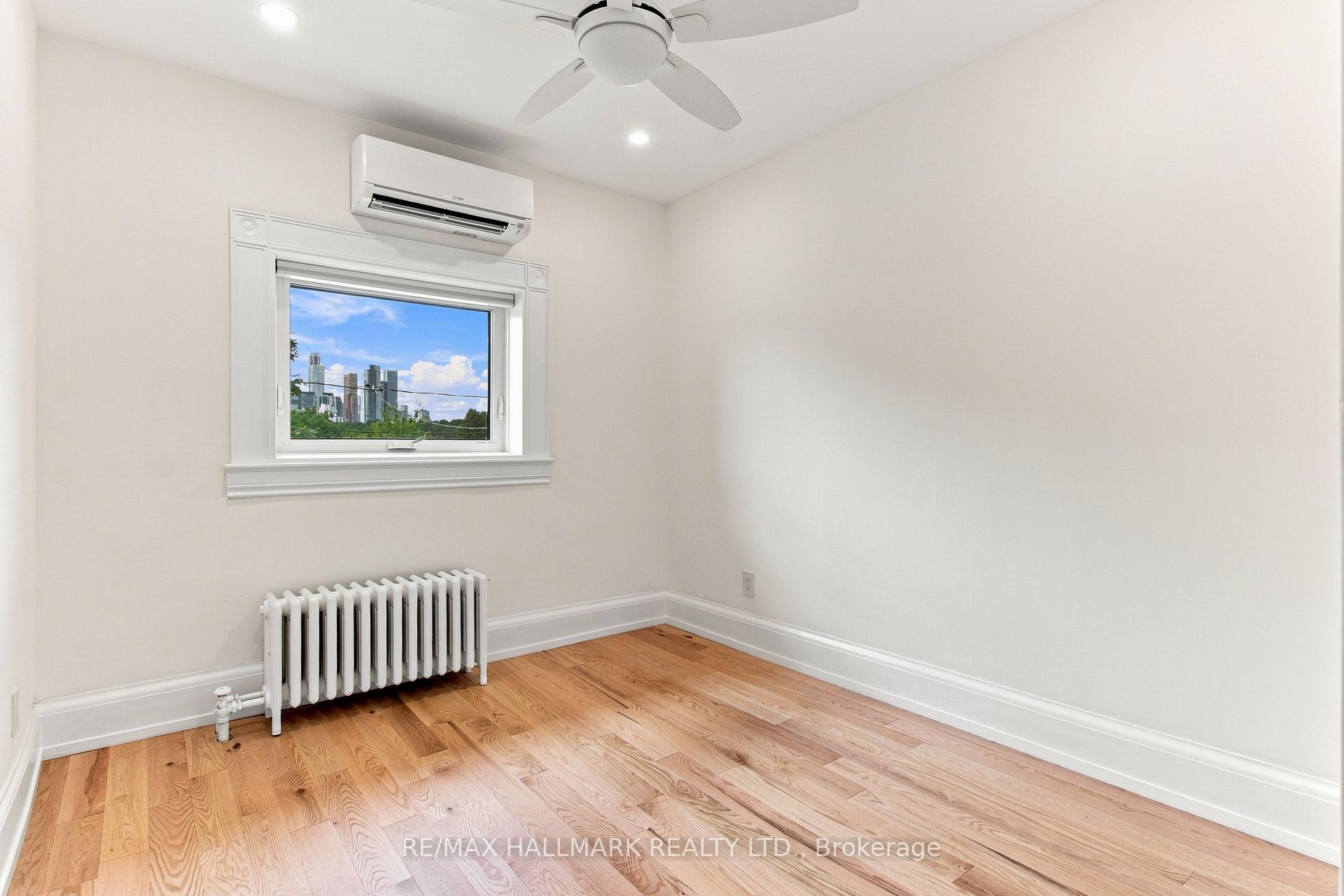 Photo 17 of Unit Upper, 553 Broadview Avenue, Toronto, North Riverdale — HOMEH