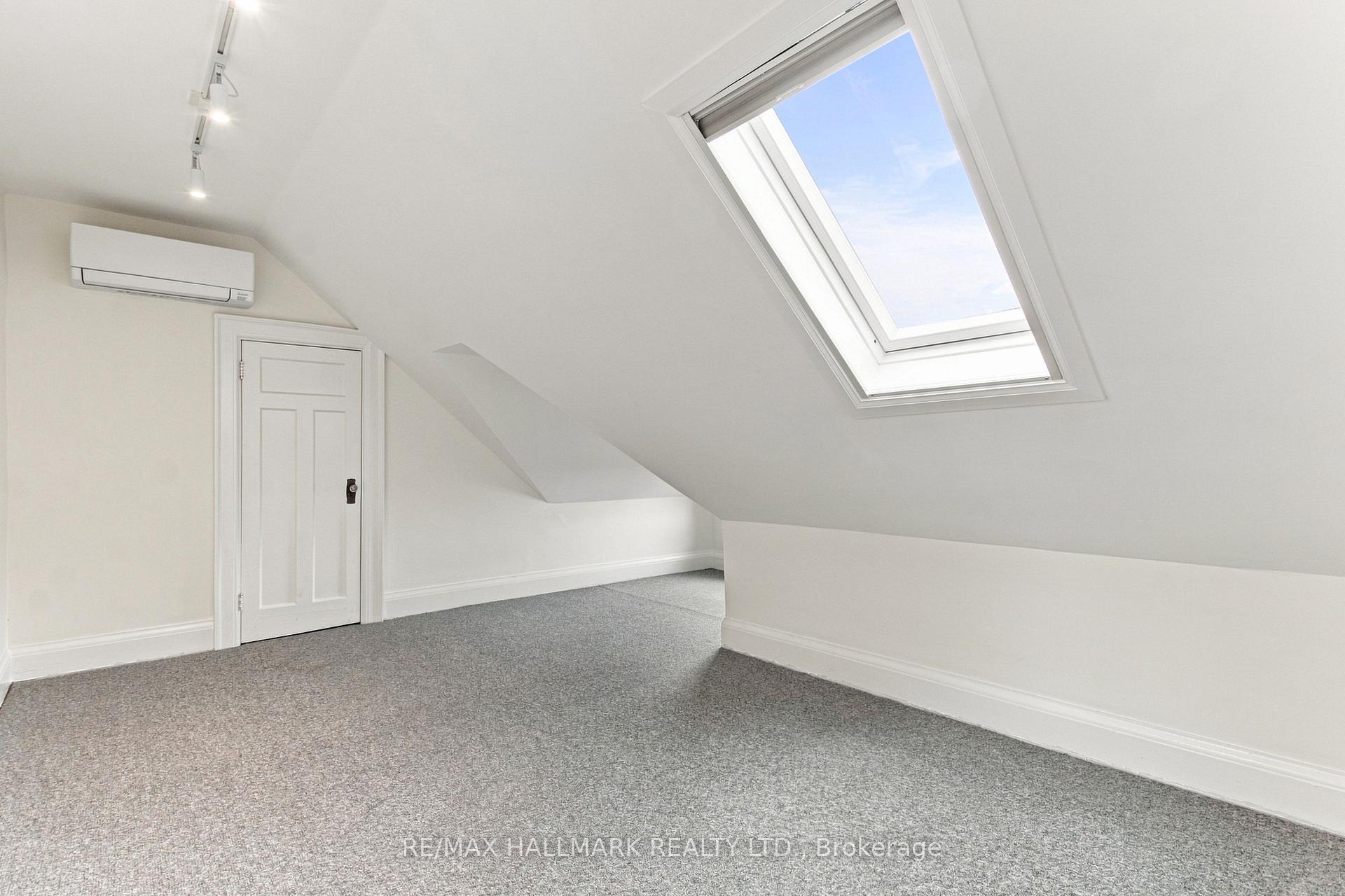 Photo 22 of Unit Upper, 553 Broadview Avenue, Toronto, North Riverdale — HOMEH