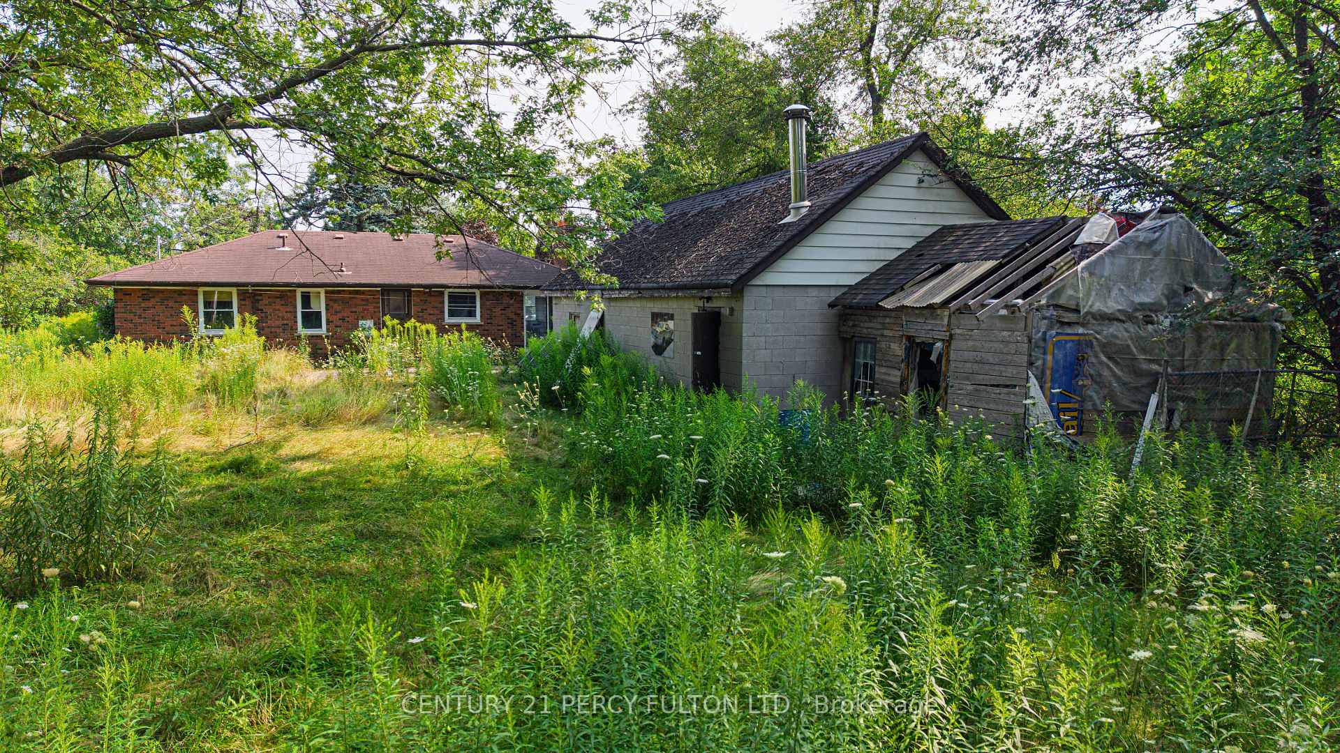 Photo 27 of 1910 Rossland Road E, Whitby, Rolling Acres — HOMEH
