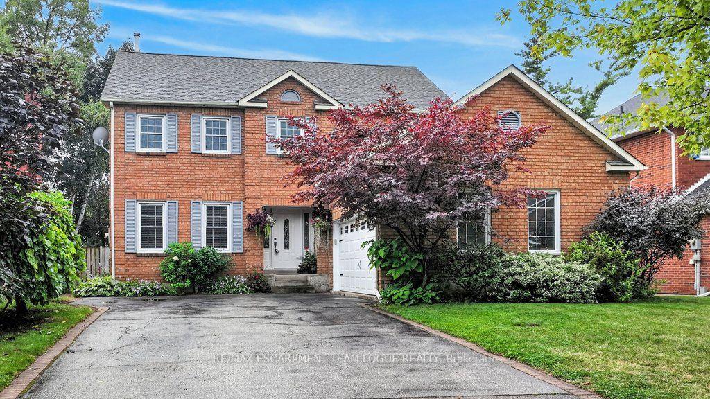 Photo 1 of 470 Delaney Court, Burlington, Shoreacres — HOMEH