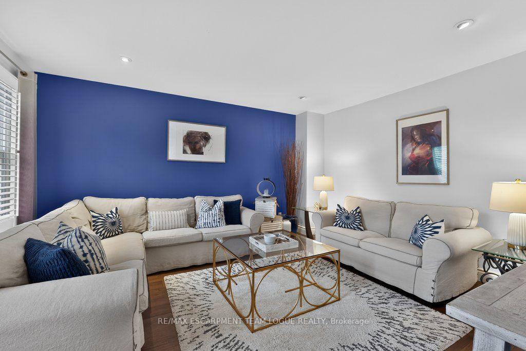 Photo 6 of 470 Delaney Court, Burlington, Shoreacres — HOMEH