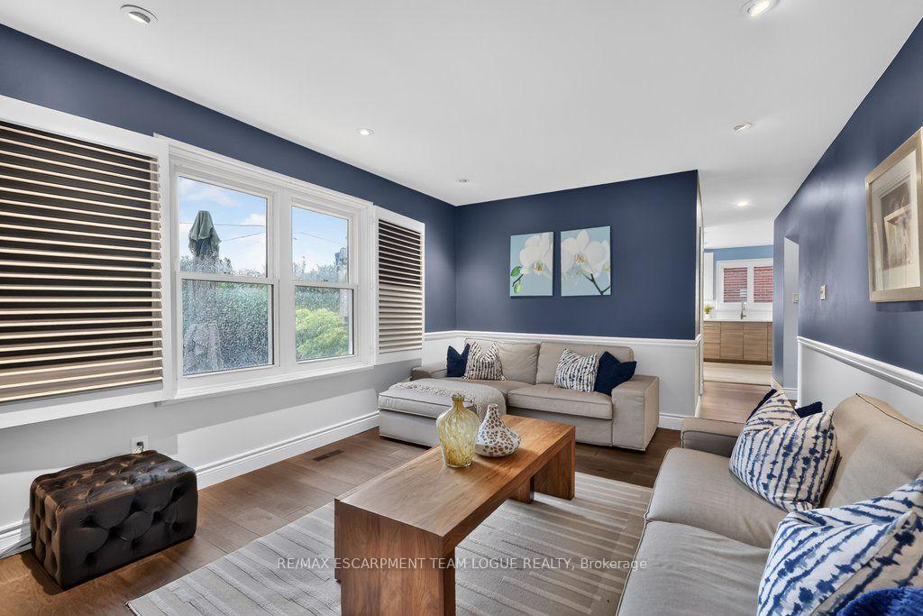 Photo 17 of 470 Delaney Court, Burlington, Shoreacres — HOMEH