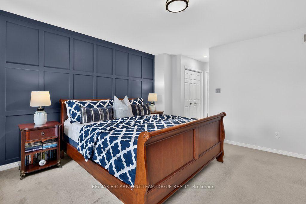 Photo 24 of 470 Delaney Court, Burlington, Shoreacres — HOMEH