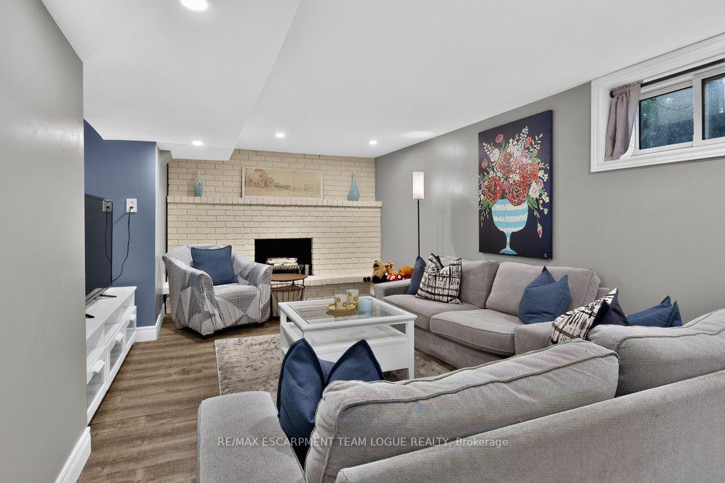 Photo 35 of 470 Delaney Court, Burlington, Shoreacres — HOMEH