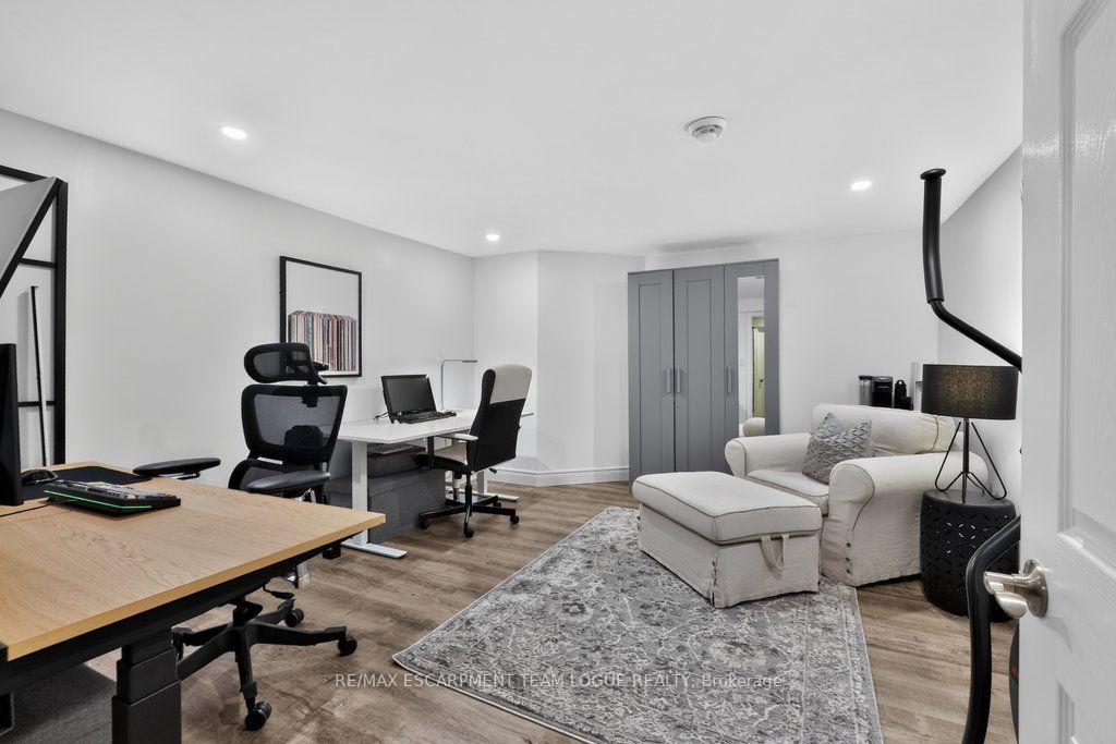 Photo 37 of 470 Delaney Court, Burlington, Shoreacres — HOMEH