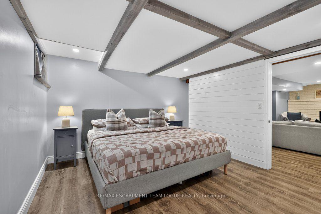 Photo 40 of 470 Delaney Court, Burlington, Shoreacres — HOMEH