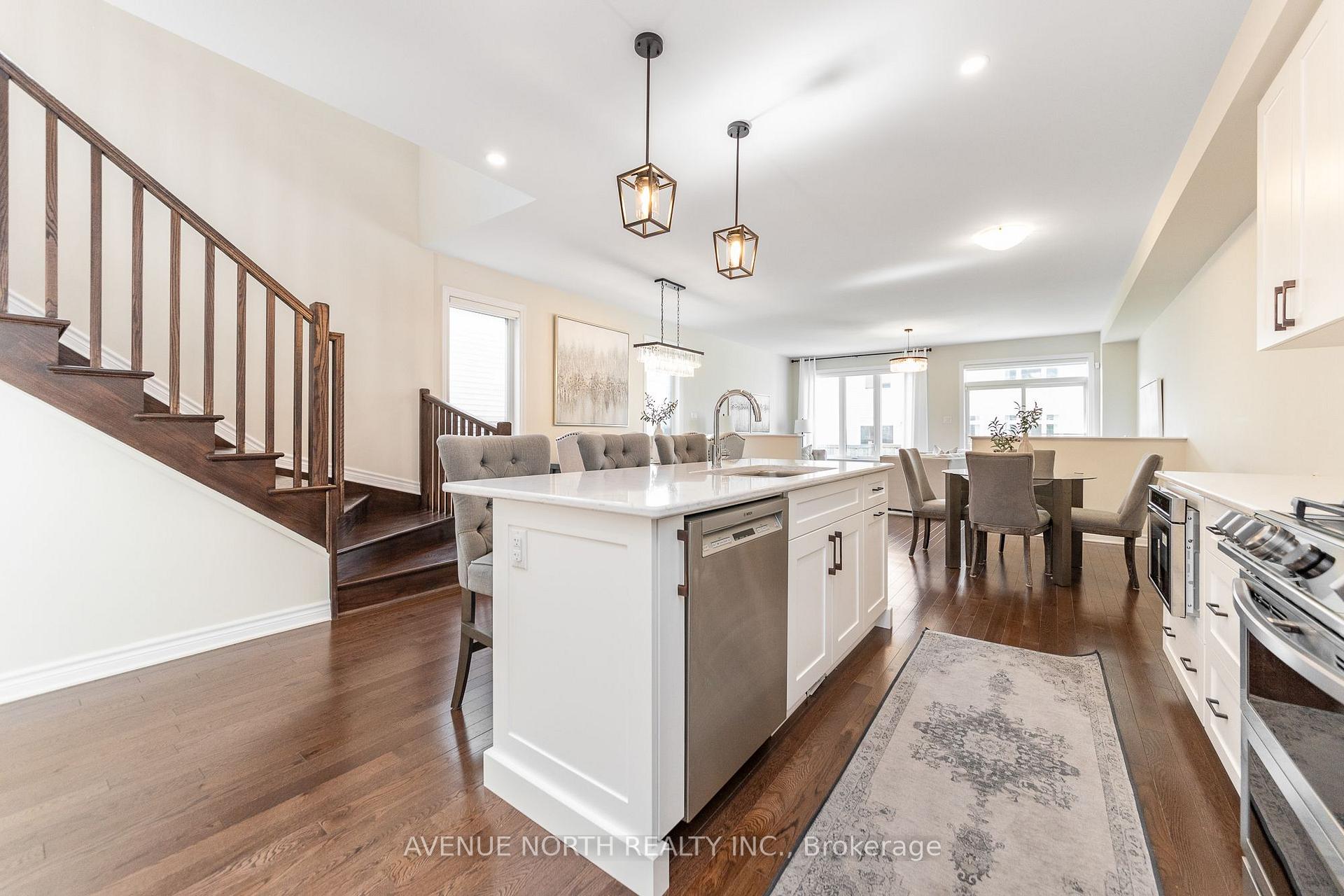Photo 11 of 98 Nepeta Crescent, Ottawa, Blossom Park/Kemp Park/Findlay Creek — HOMEH