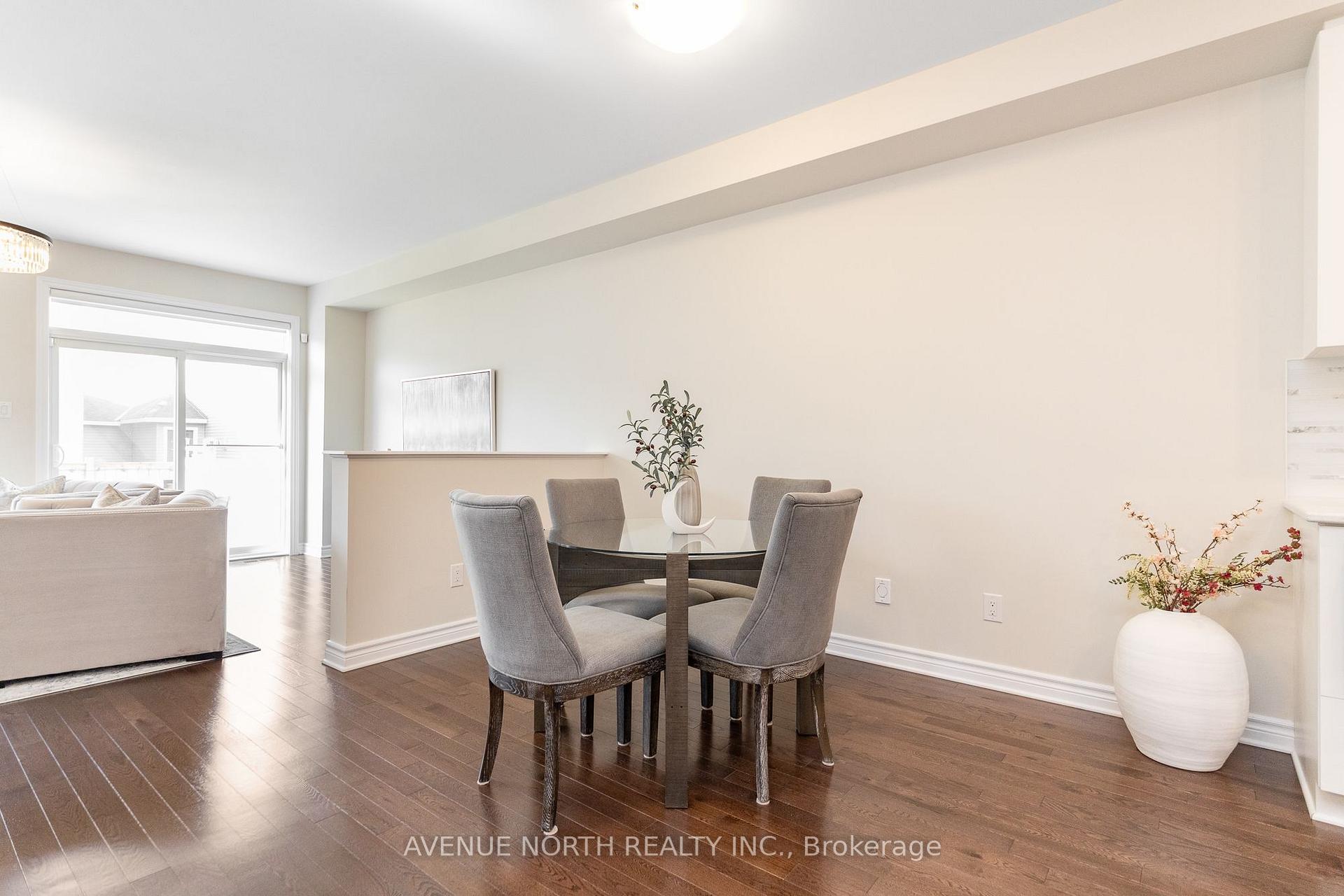 Photo 13 of 98 Nepeta Crescent, Ottawa, Blossom Park/Kemp Park/Findlay Creek — HOMEH