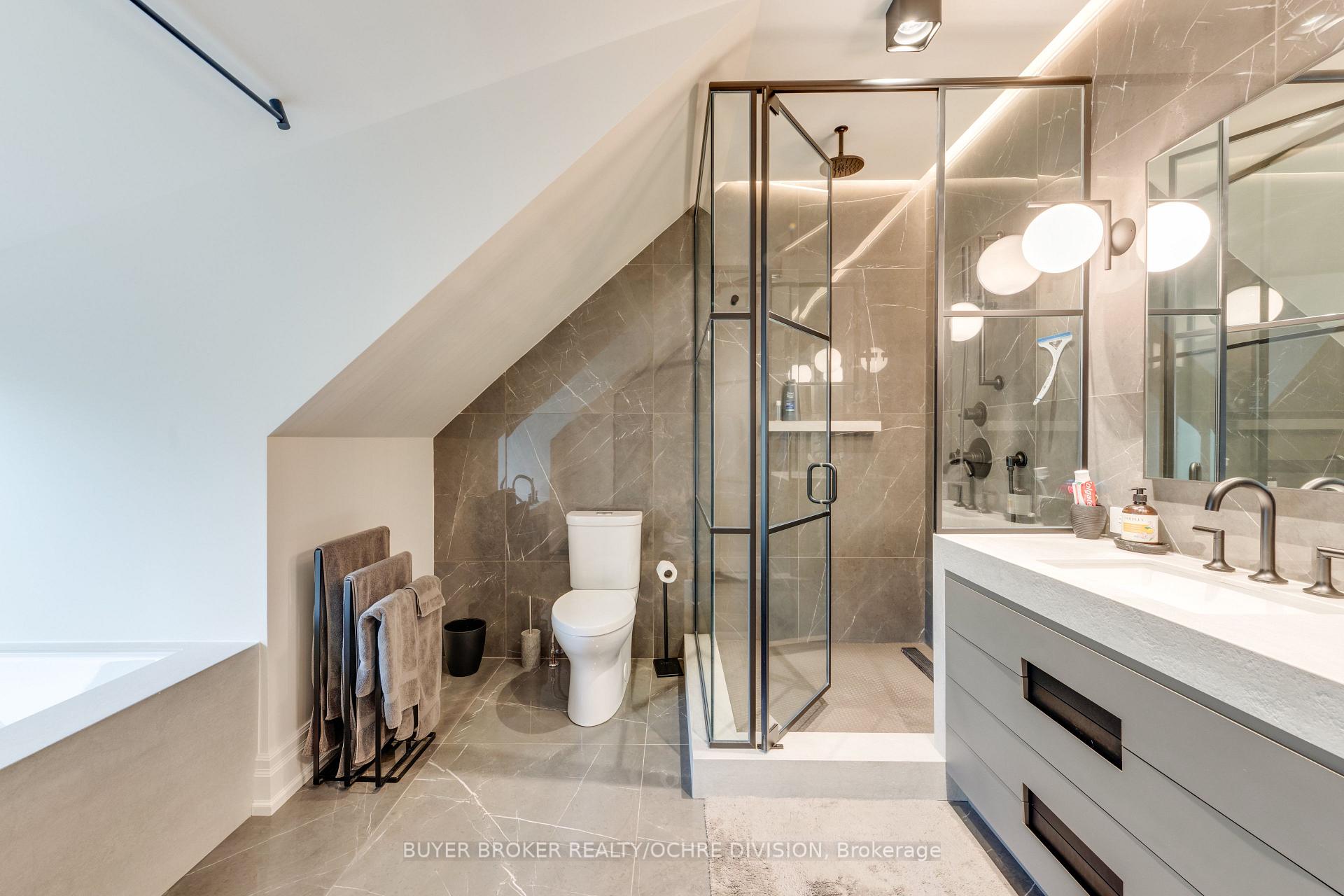 Photo 43 of 155 Collier Street, Toronto, Rosedale-Moore Park — HOMEH
