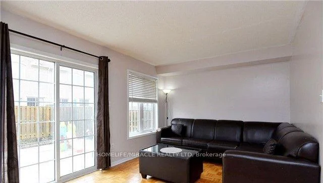 Photo 14 of 34 Palleschi Drive, Brampton, Brampton East — HOMEH