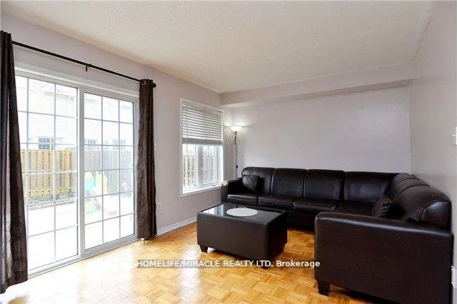Photo 31 of 34 Palleschi Drive, Brampton, Brampton East — HOMEH