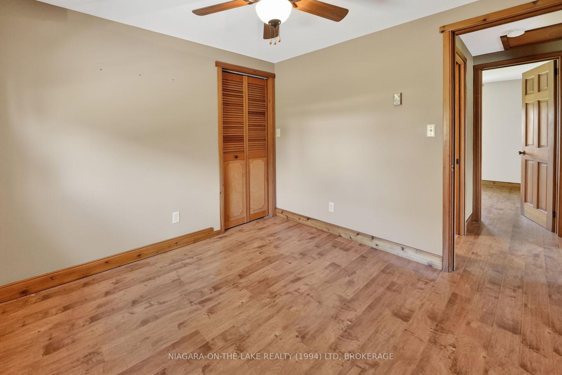 Photo 10 of 527 Empire Road, Port Colborne, Sherkston — HOMEH