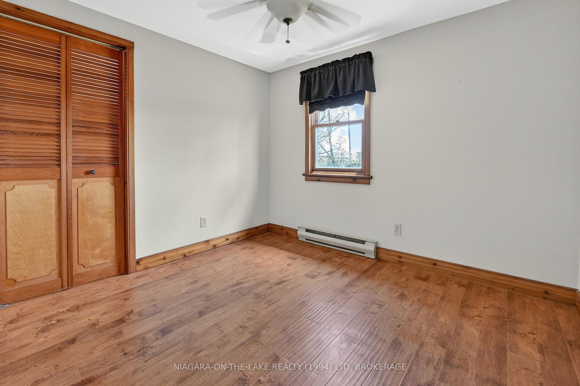 Photo 11 of 527 Empire Road, Port Colborne, Sherkston — HOMEH