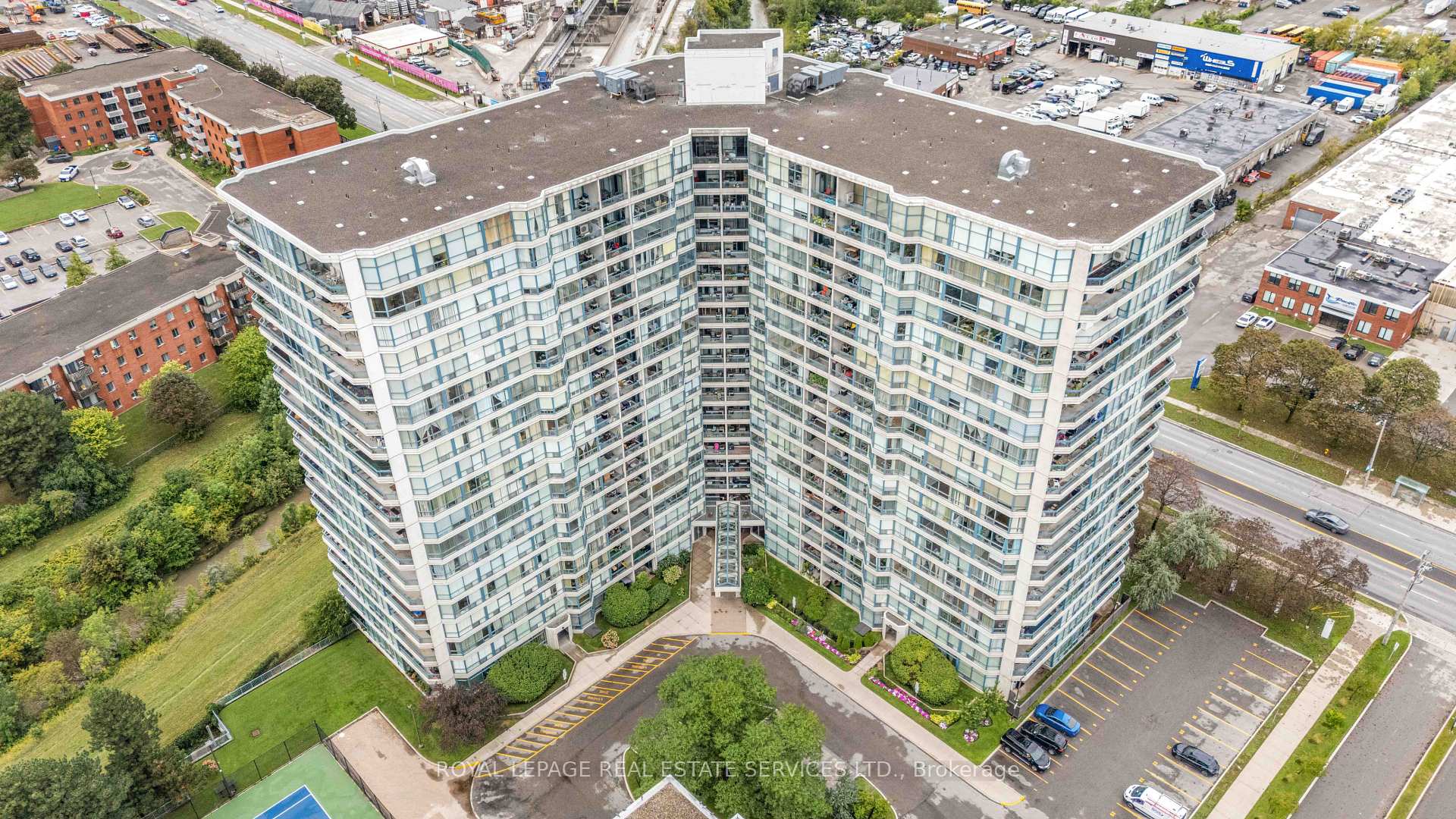 Photo 3 of Unit 413, 4725 Sheppard Avenue E, Scarborough, Agincourt South-Malvern West — HOMEH