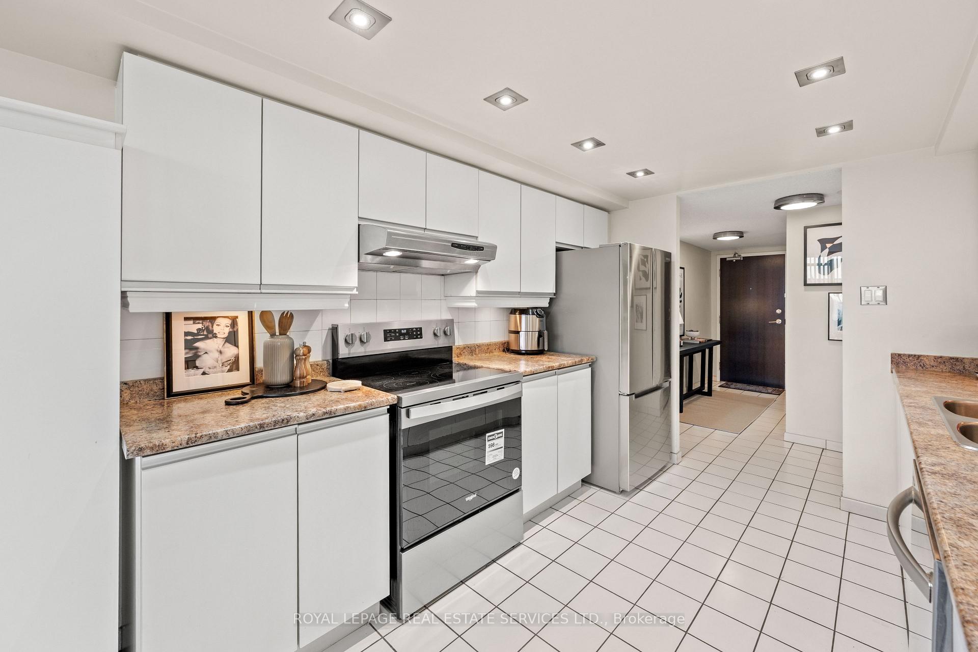 Photo 11 of Unit 413, 4725 Sheppard Avenue E, Scarborough, Agincourt South-Malvern West — HOMEH