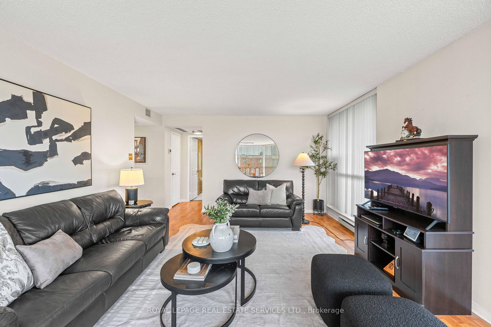 Photo 19 of Unit 413, 4725 Sheppard Avenue E, Scarborough, Agincourt South-Malvern West — HOMEH