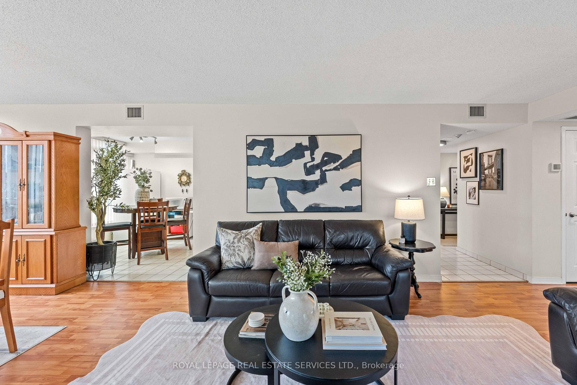 Photo 21 of Unit 413, 4725 Sheppard Avenue E, Scarborough, Agincourt South-Malvern West — HOMEH