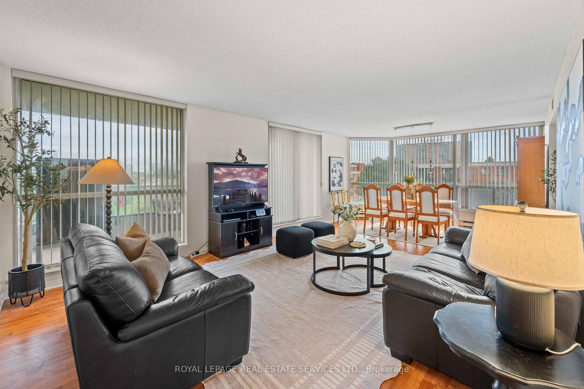 Photo 24 of Unit 413, 4725 Sheppard Avenue E, Scarborough, Agincourt South-Malvern West — HOMEH