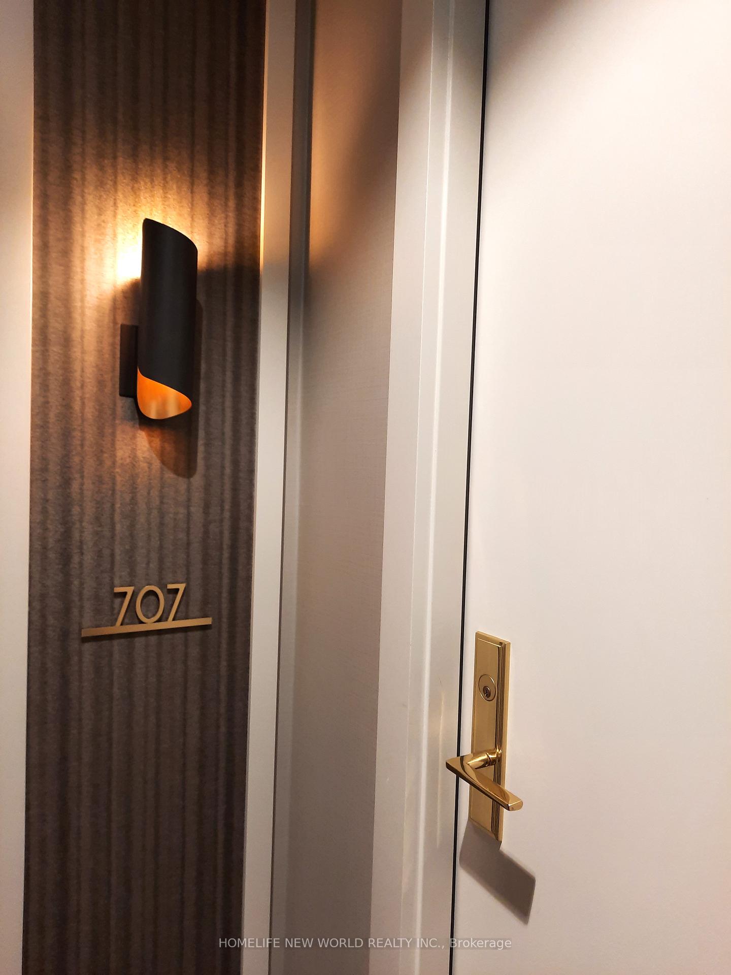 Photo 2 of Unit 707, 88 Cumberland Street, Toronto, The Annex — HOMEH