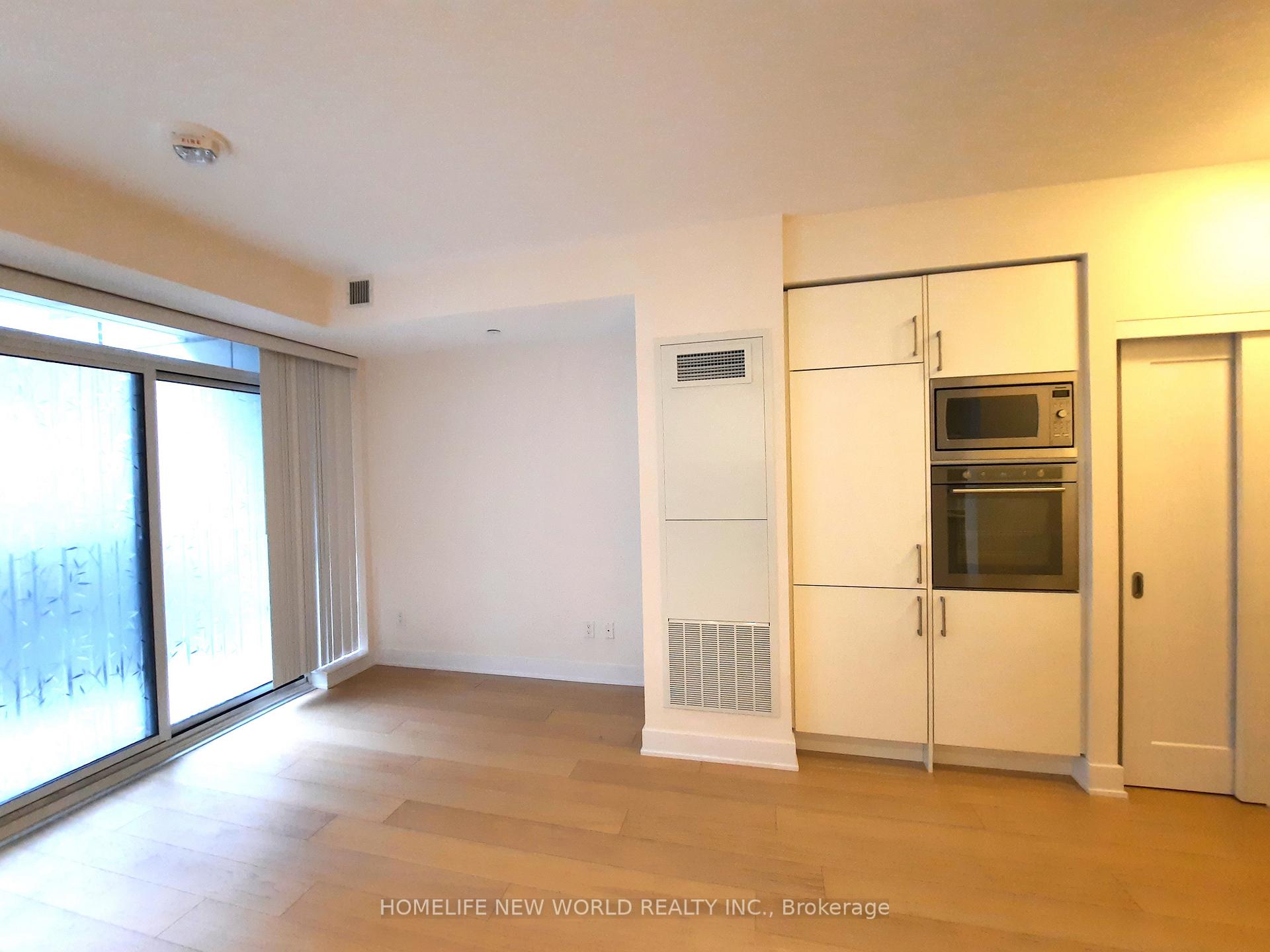Photo 7 of Unit 707, 88 Cumberland Street, Toronto, The Annex — HOMEH