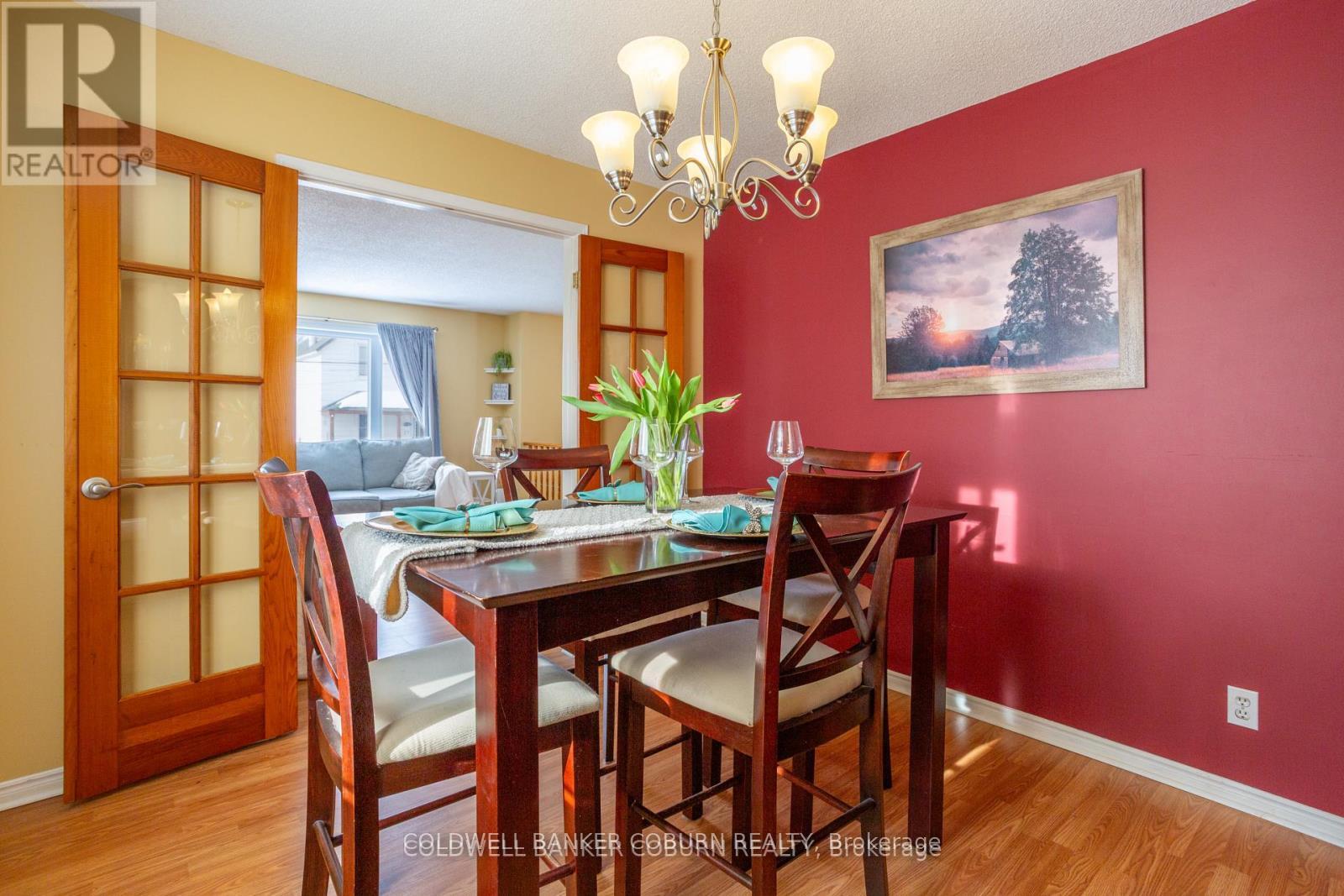 Photo 7 of 28 Landrigan Street, Arnprior, Arnprior — HOMEH