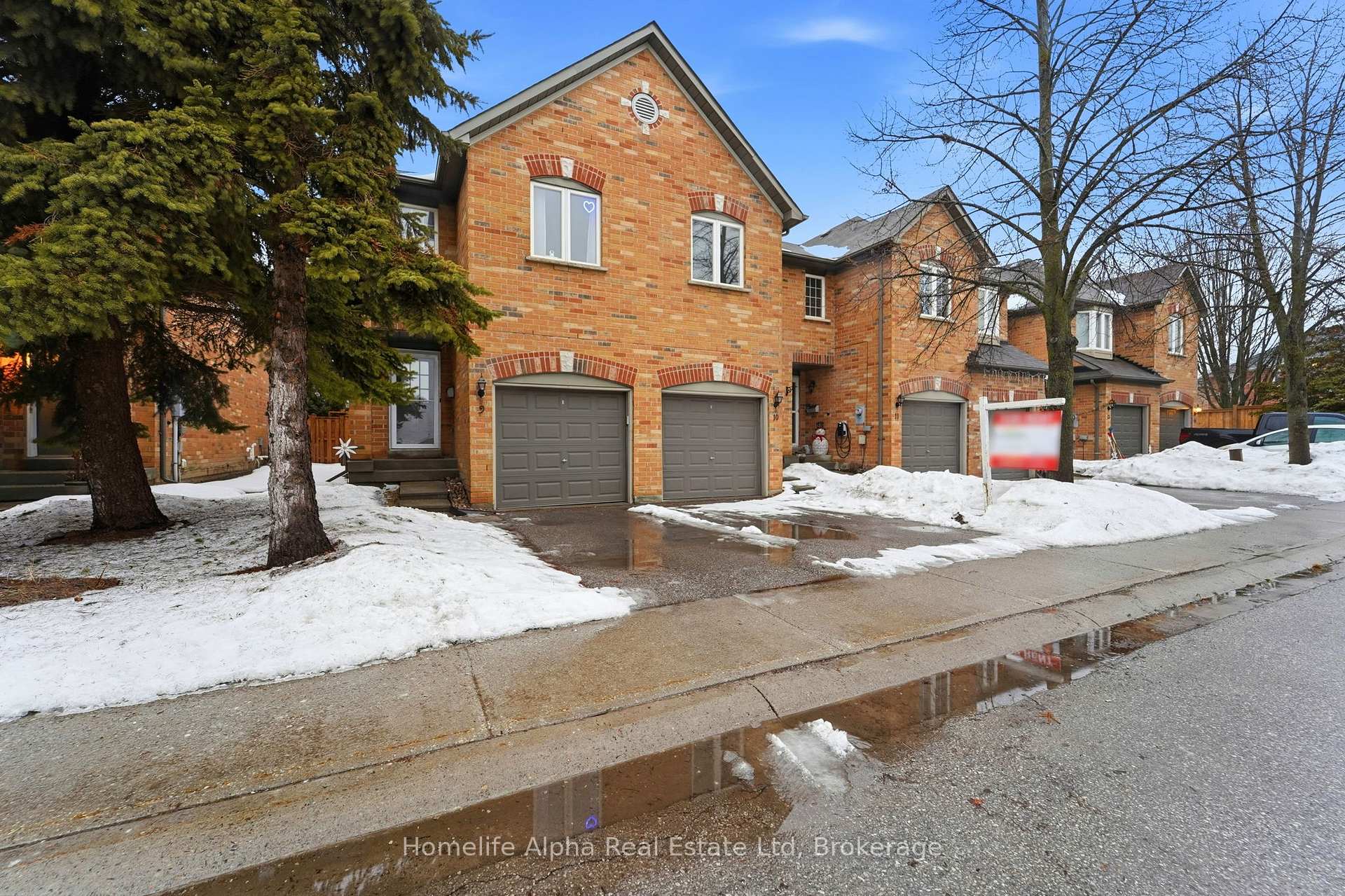 Photo 7 of Unit 10, 6400 Lawrence Avenue E, Scarborough, Rouge — HOMEH
