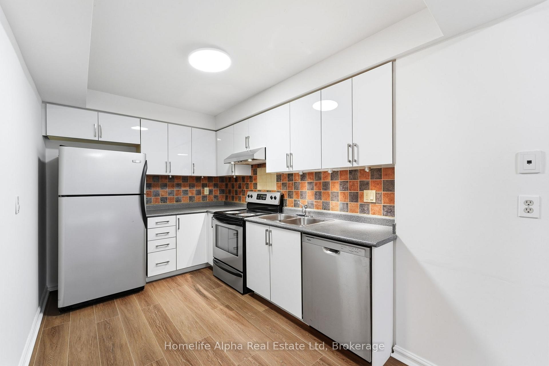 Photo 34 of Unit 10, 6400 Lawrence Avenue E, Scarborough, Rouge — HOMEH
