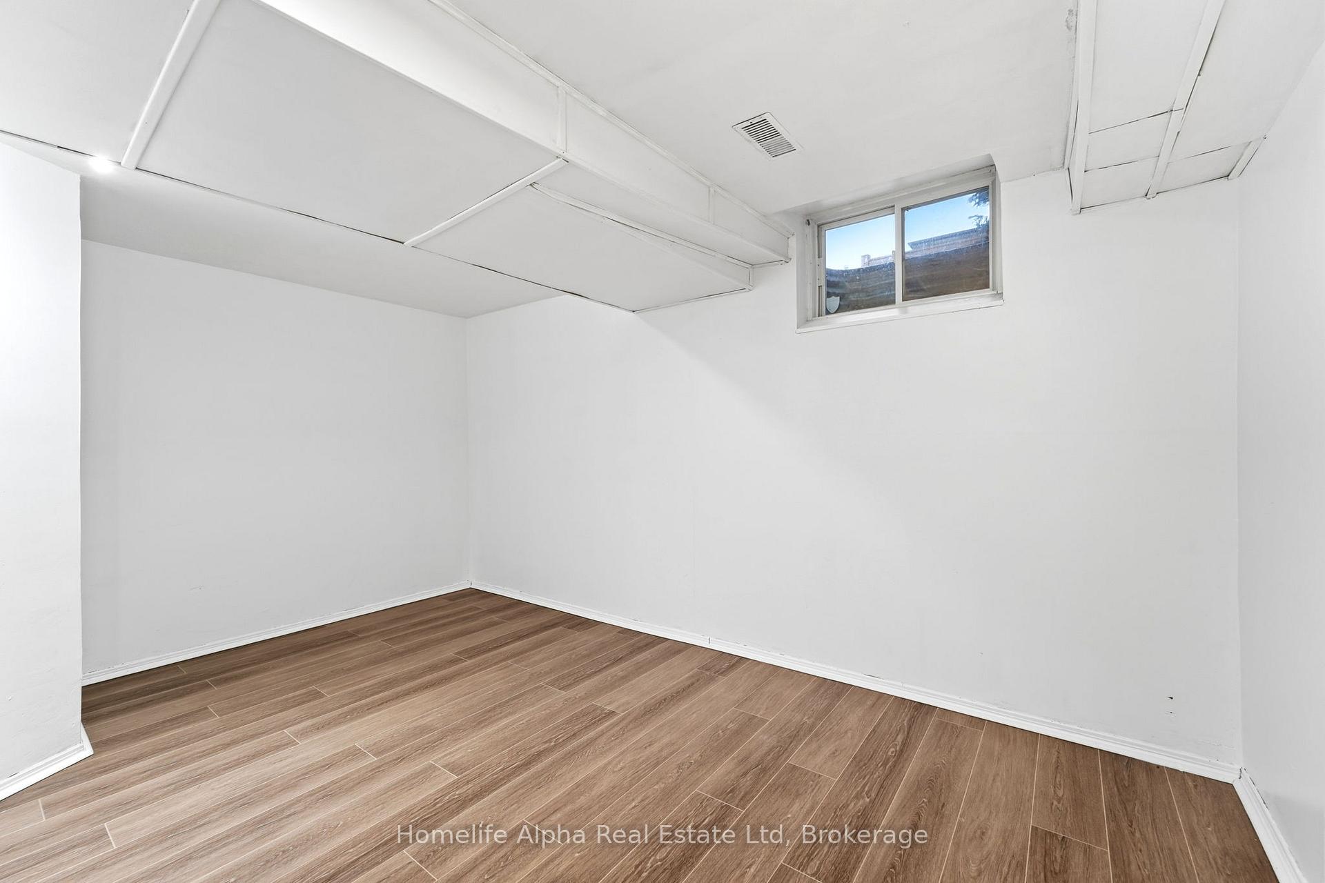 Photo 76 of Unit 10, 6400 Lawrence Avenue E, Scarborough, Rouge — HOMEH