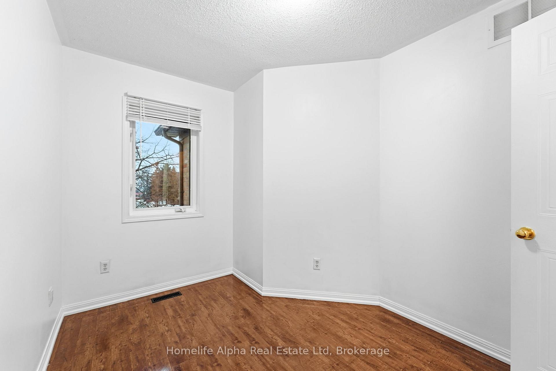 Photo 79 of Unit 10, 6400 Lawrence Avenue E, Scarborough, Rouge — HOMEH