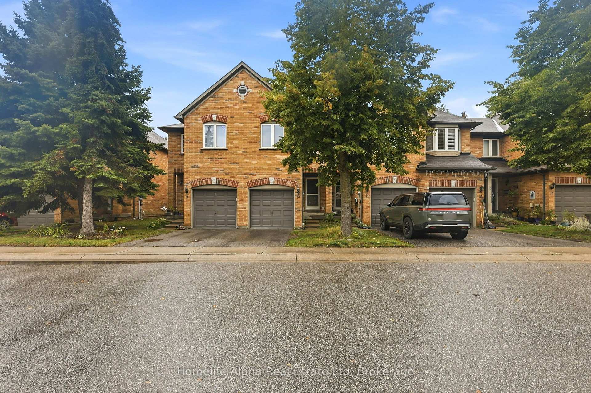 Photo 1 of Unit 10, 6400 Lawrence Avenue E, Scarborough, Rouge — HOMEH