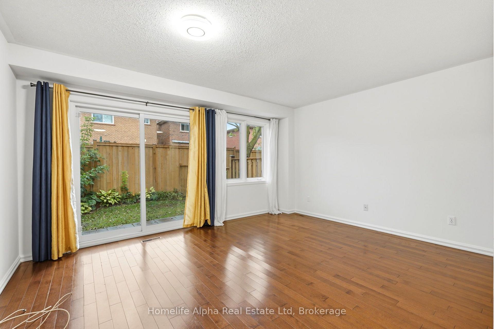 Photo 29 of Unit 10, 6400 Lawrence Avenue E, Scarborough, Rouge — HOMEH