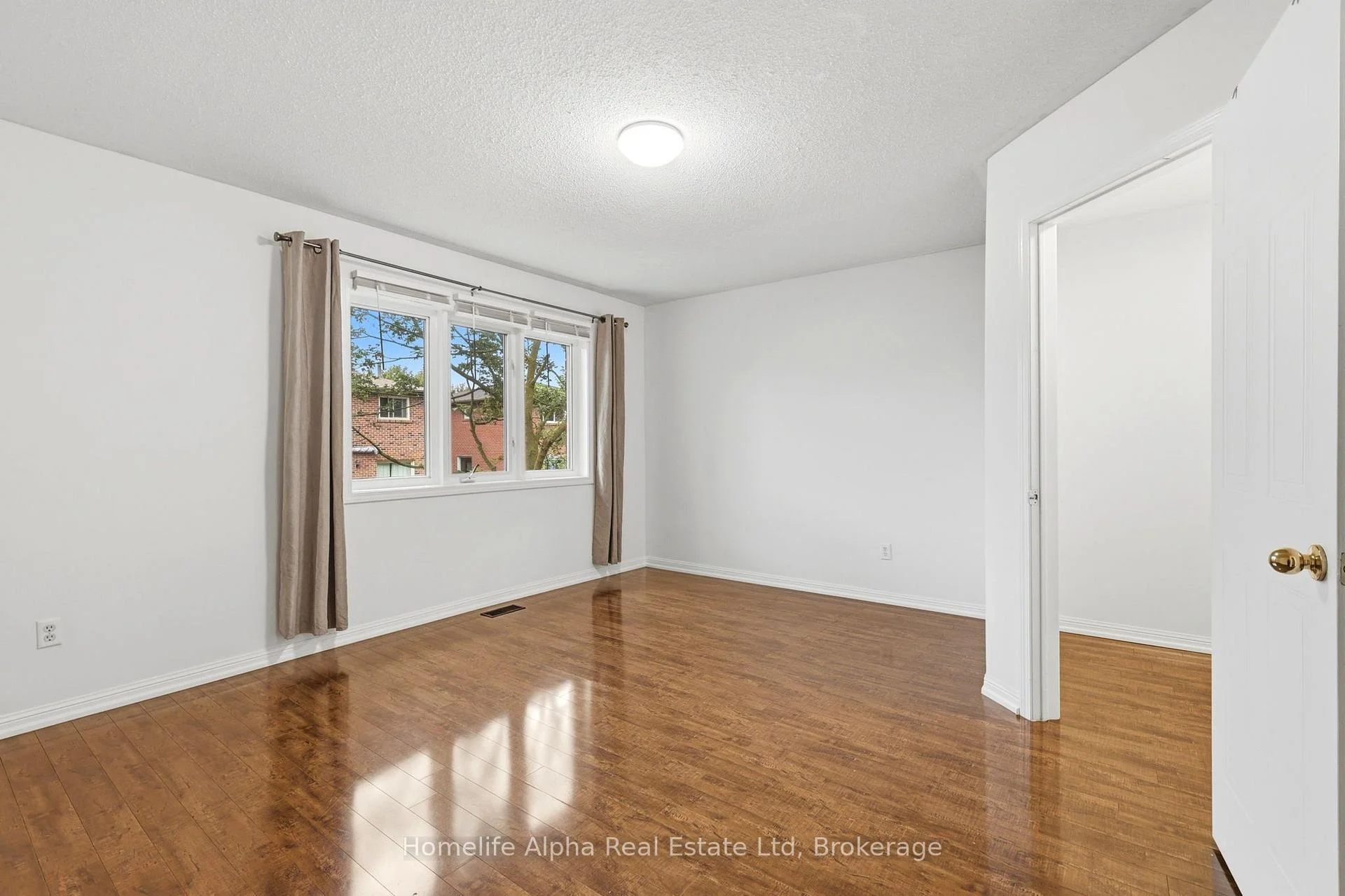 Photo 60 of Unit 10, 6400 Lawrence Avenue E, Scarborough, Rouge — HOMEH