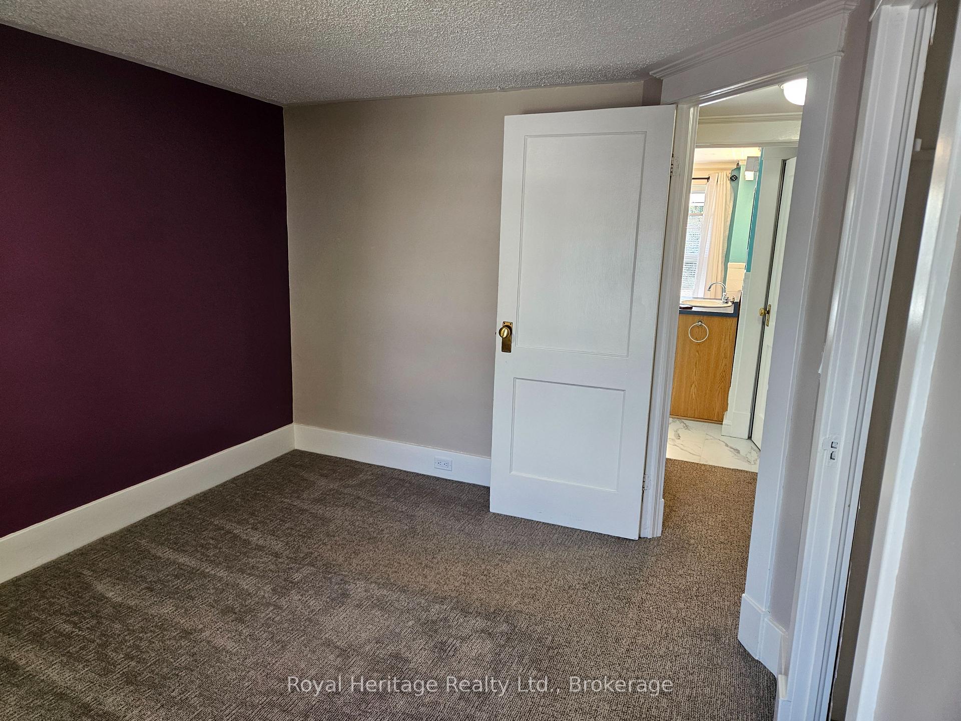 Photo 15 of 102 Catharine Street, Belleville, Belleville Ward — HOMEH