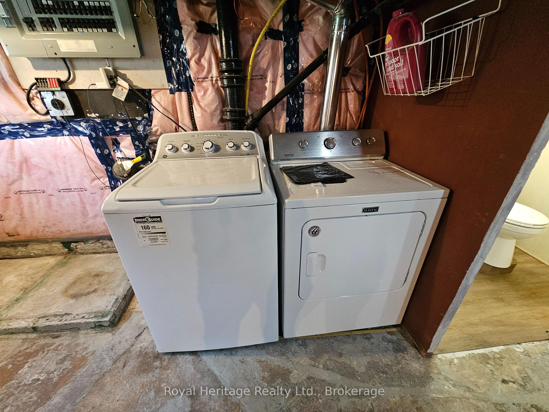 Photo 23 of 102 Catharine Street, Belleville, Belleville Ward — HOMEH