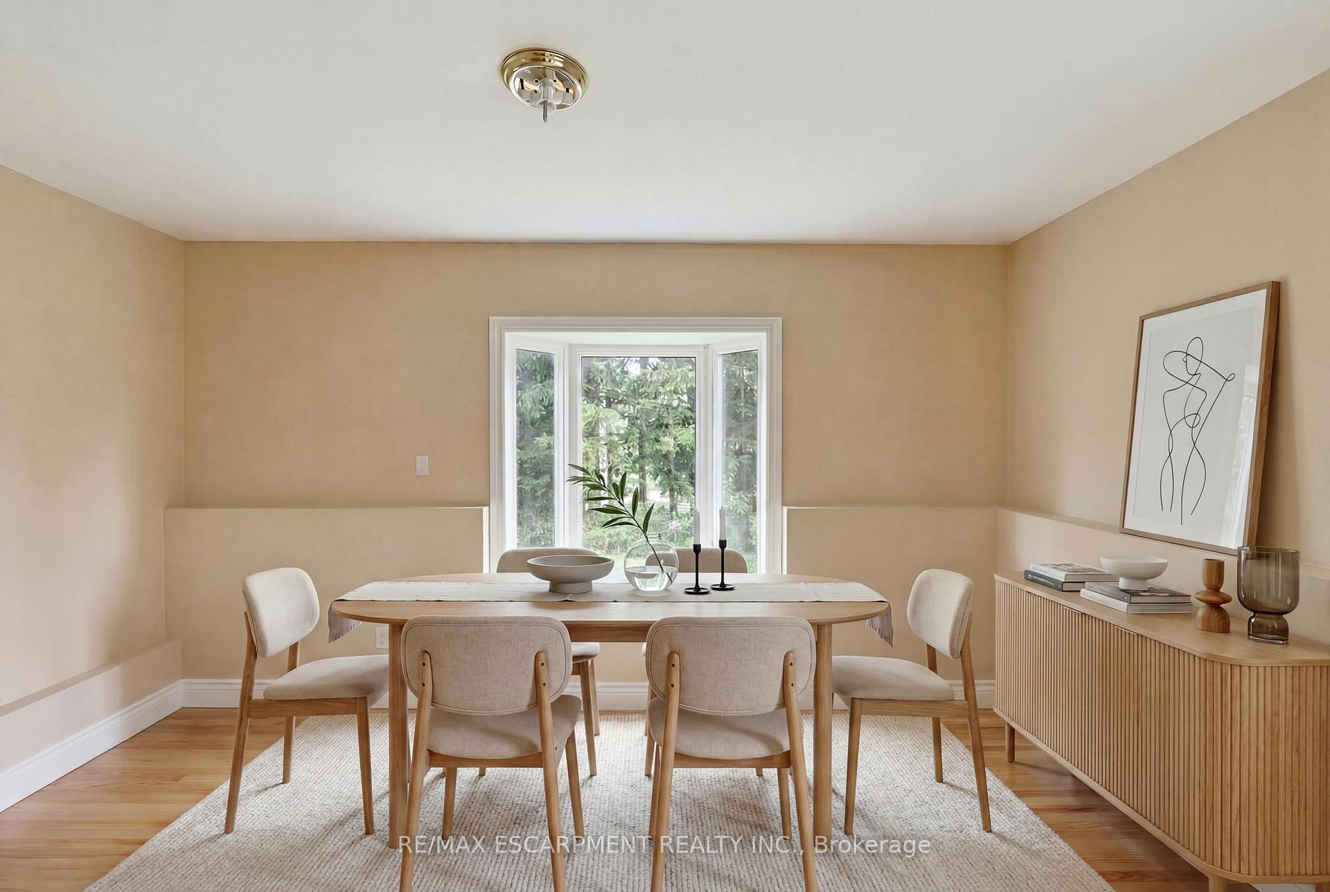 Photo 21 of 8404 Chippewa Road, Hamilton, Mount Hope — HOMEH