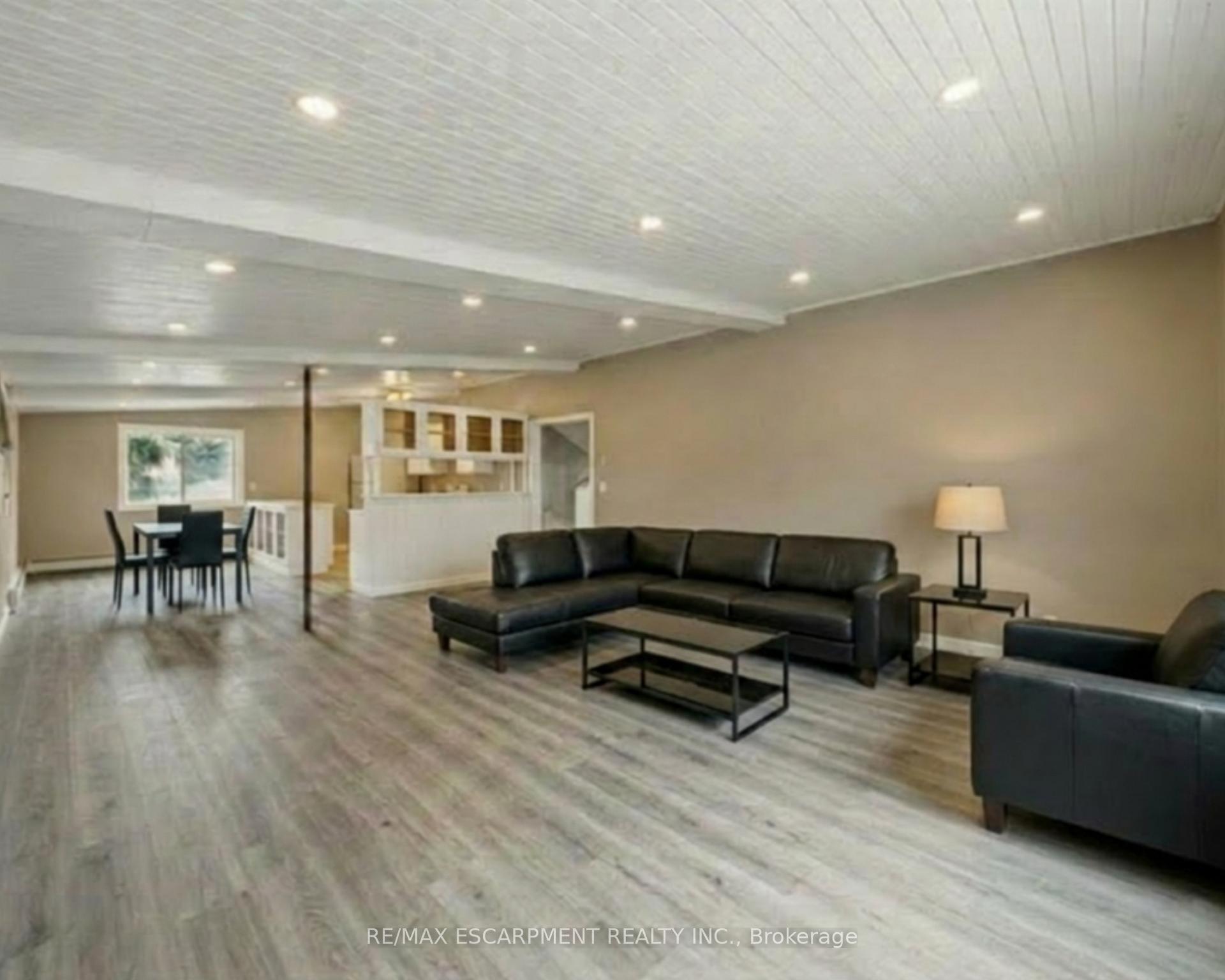 Photo 42 of 8404 Chippewa Road, Hamilton, Mount Hope — HOMEH