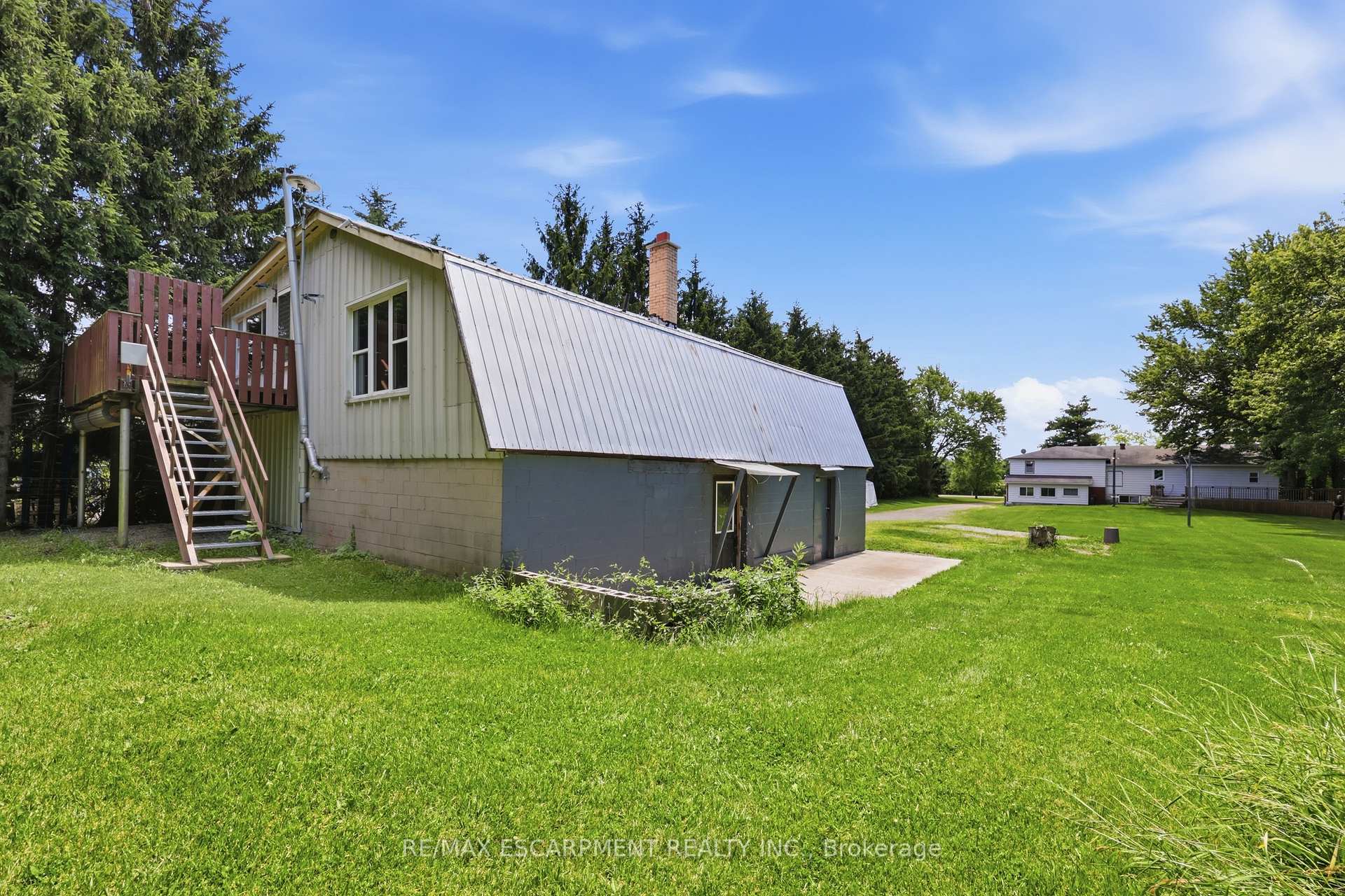 Photo 49 of 8404 Chippewa Road, Hamilton, Mount Hope — HOMEH